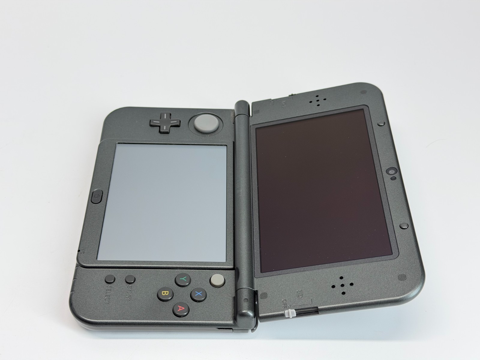 Nintendo New 3DS XL Metallic Black Handheld System *Screen has Yellow Line*