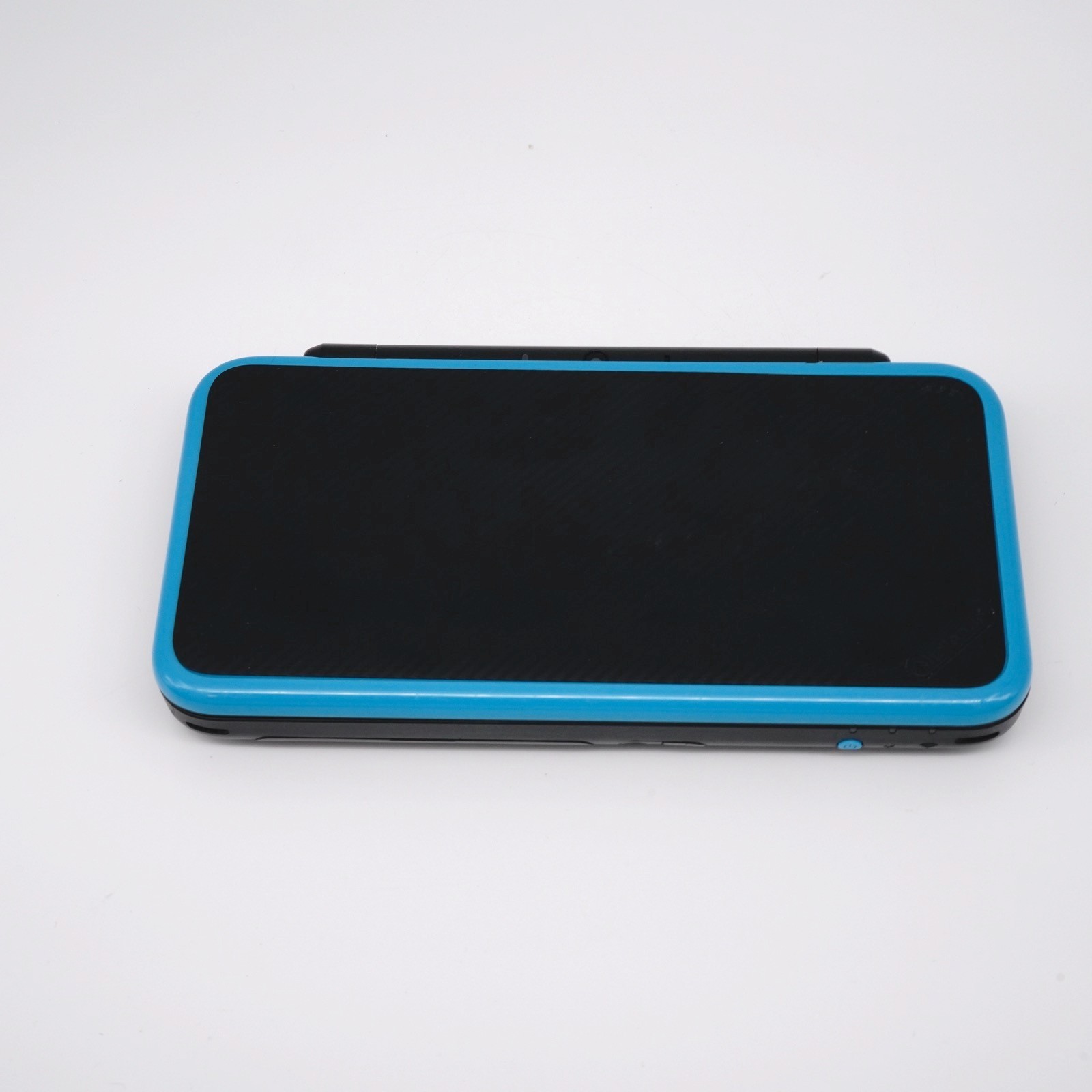 Nintendo “New” 2DS XL LL Console Black & Turquoise w/ extras (USA Seller)
