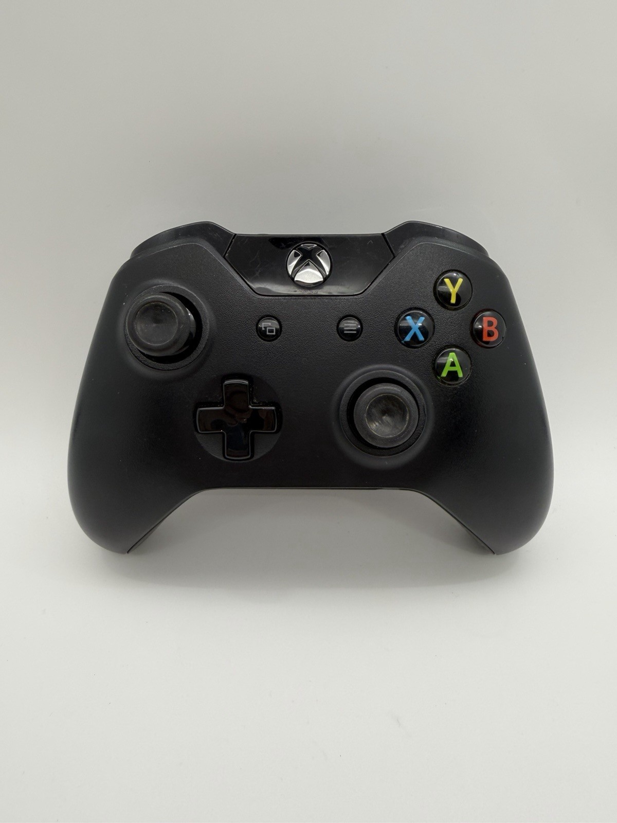 Microsoft Xbox One Wireless Controller Black Model 1537 Tested Working