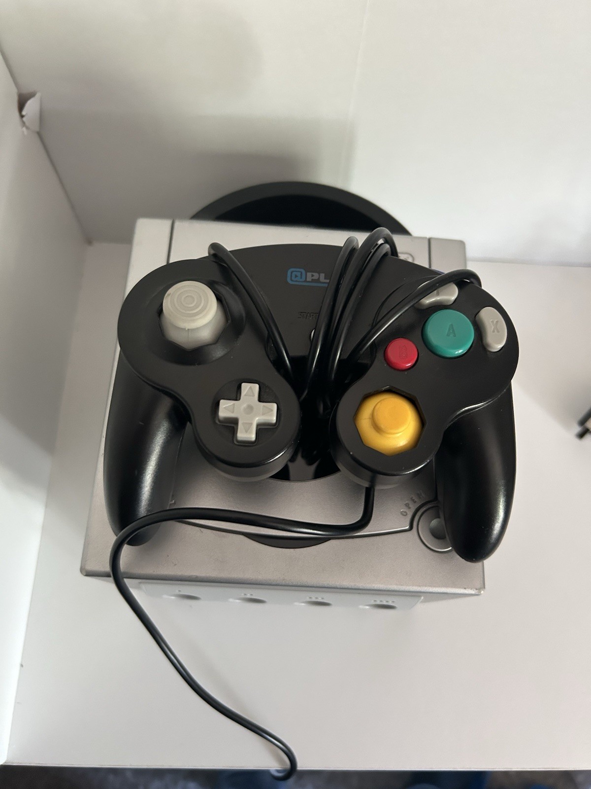 Nintendo GameCube Silver Console w/ Controller, AC Adapter & A/V Cable