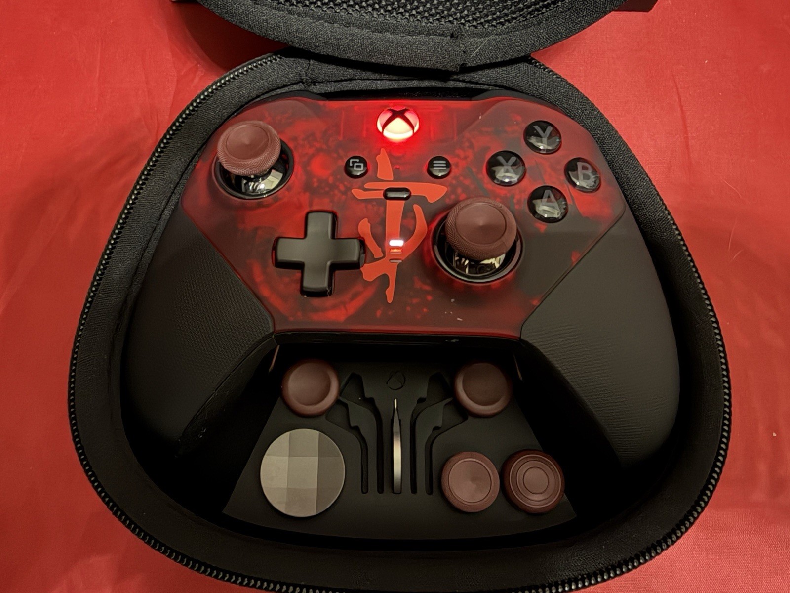 Microsoft Xbox Elite Series 2 Controller- DOOM The Dark Ages Shell + Accs + Case
