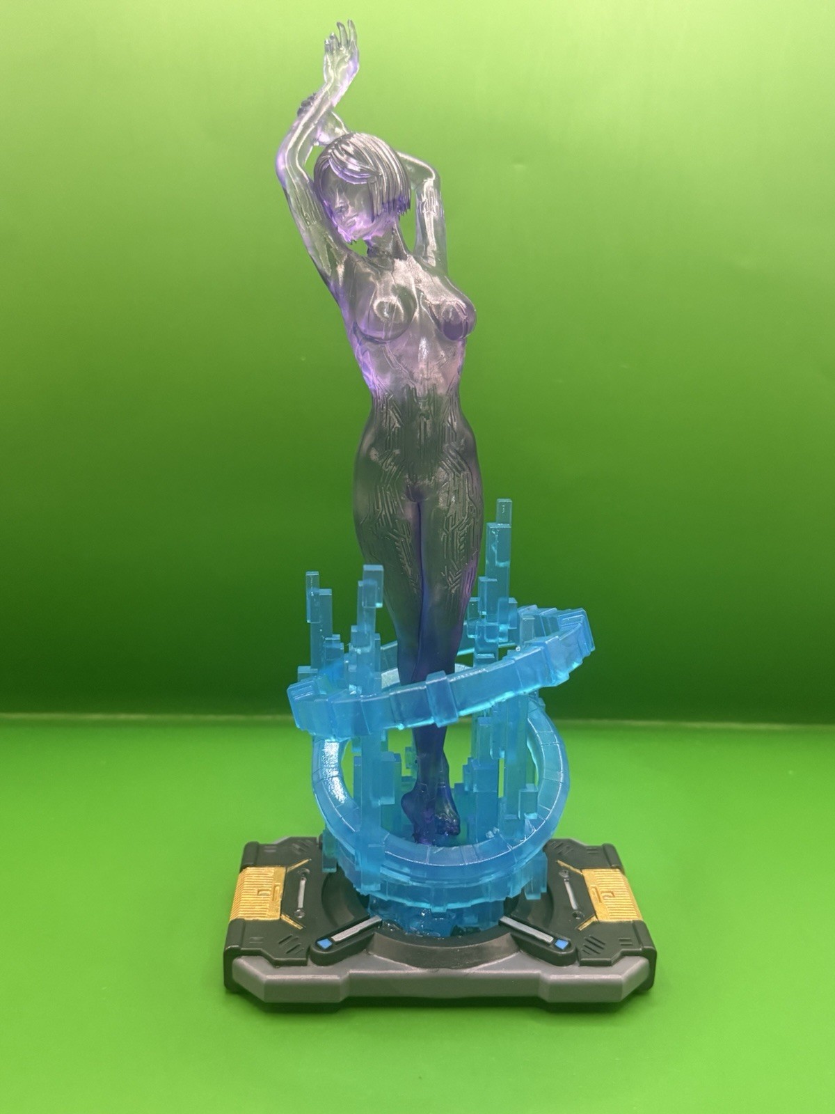 Halo Cortana Chip Statue #2 – OG Purple Edition