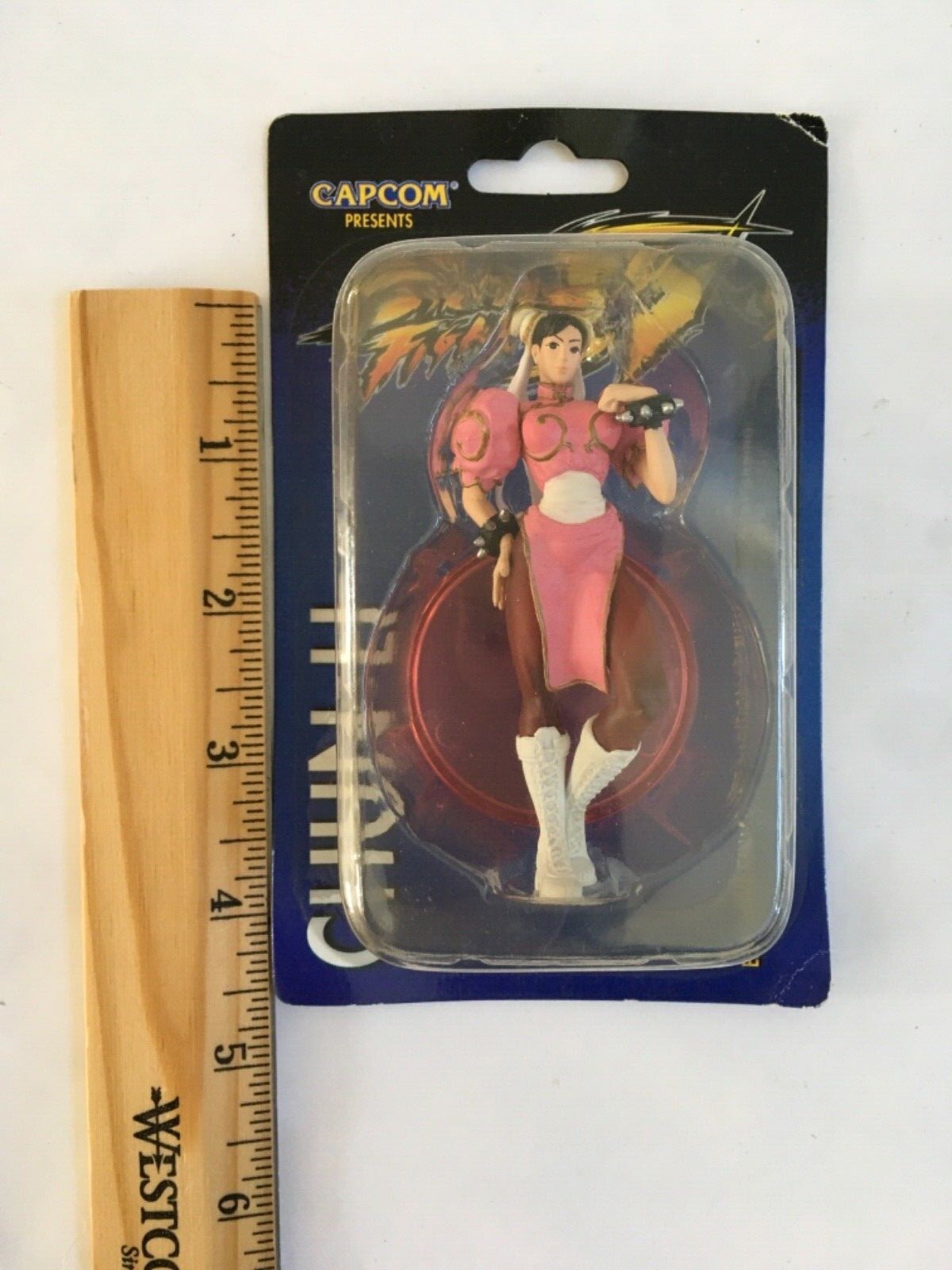 Capcom Street Fighter IV 4 Chun-li Pink Exclusive Collector’s Edition Statuette