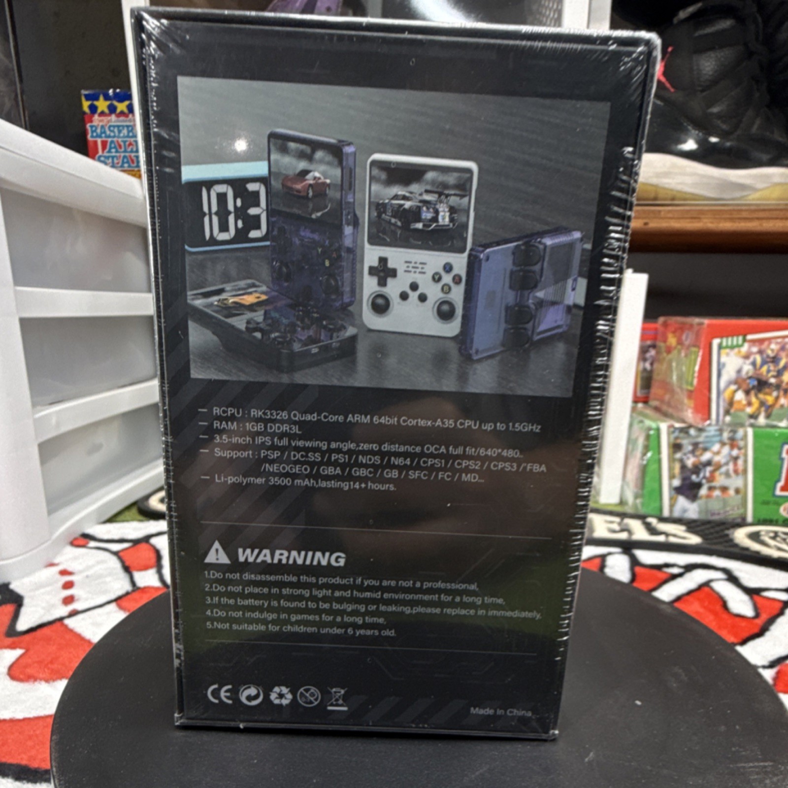 R36S Handheld Game Console 640×480, TF Card, PS1 NDS N64, Black