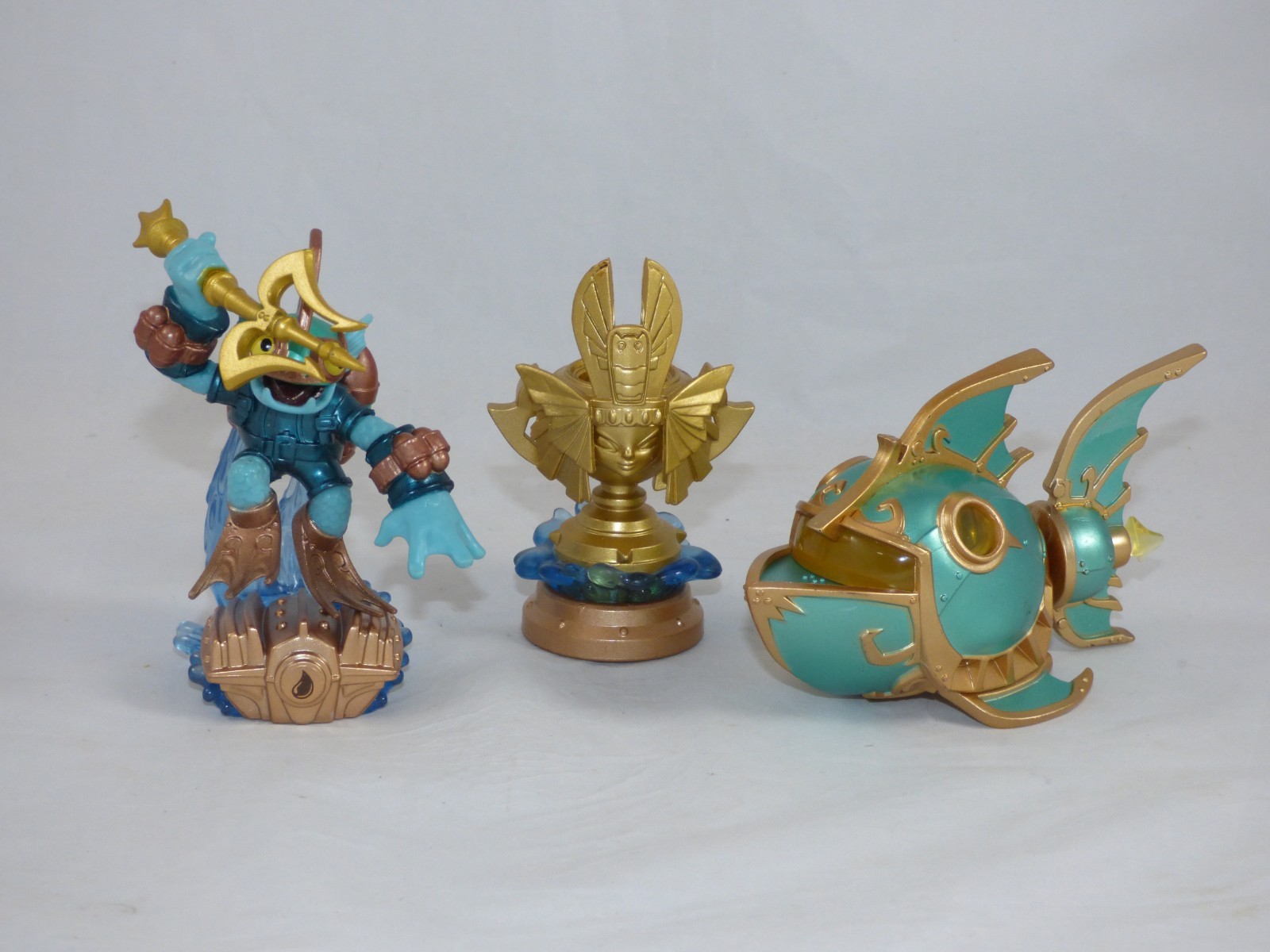 Lot of 3 Skylanders SuperChargers Reef Ripper, Deep Dive Gill Grunt & Sea Trophy