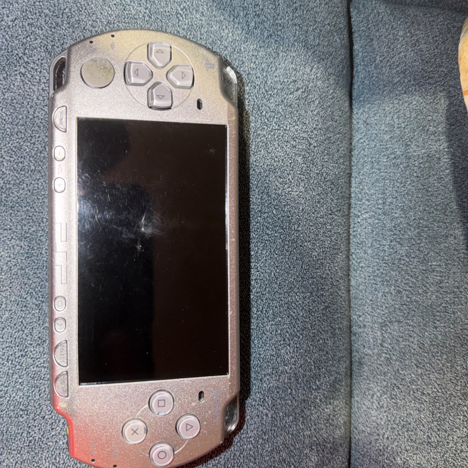 Sony PSP 2001 Slim Launch Edition Handheld System – Silver No Battery No Charger
