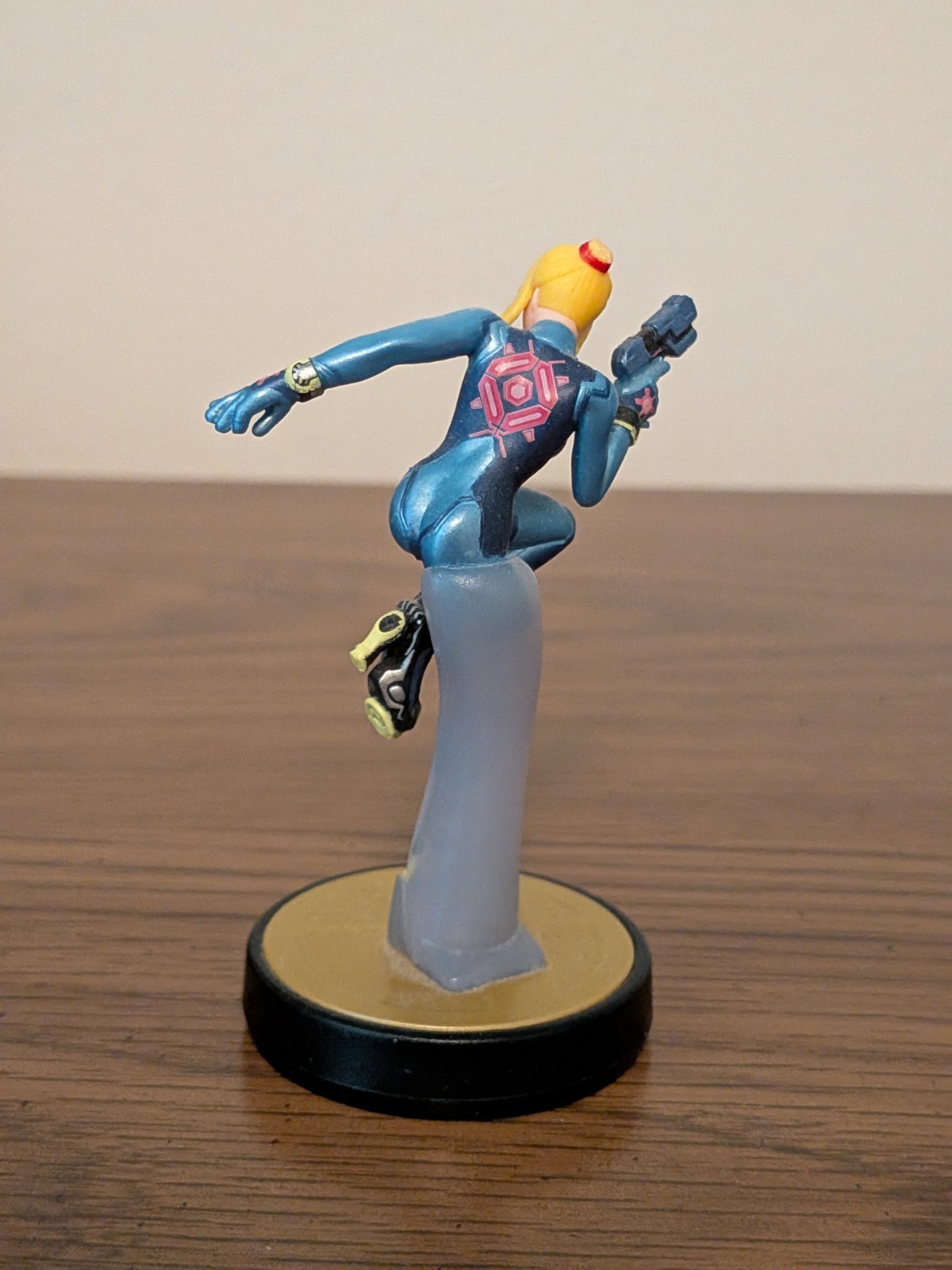 Nintendo Amiibo Figure Zero Suit Samus Super Smash Bros Metroid Series