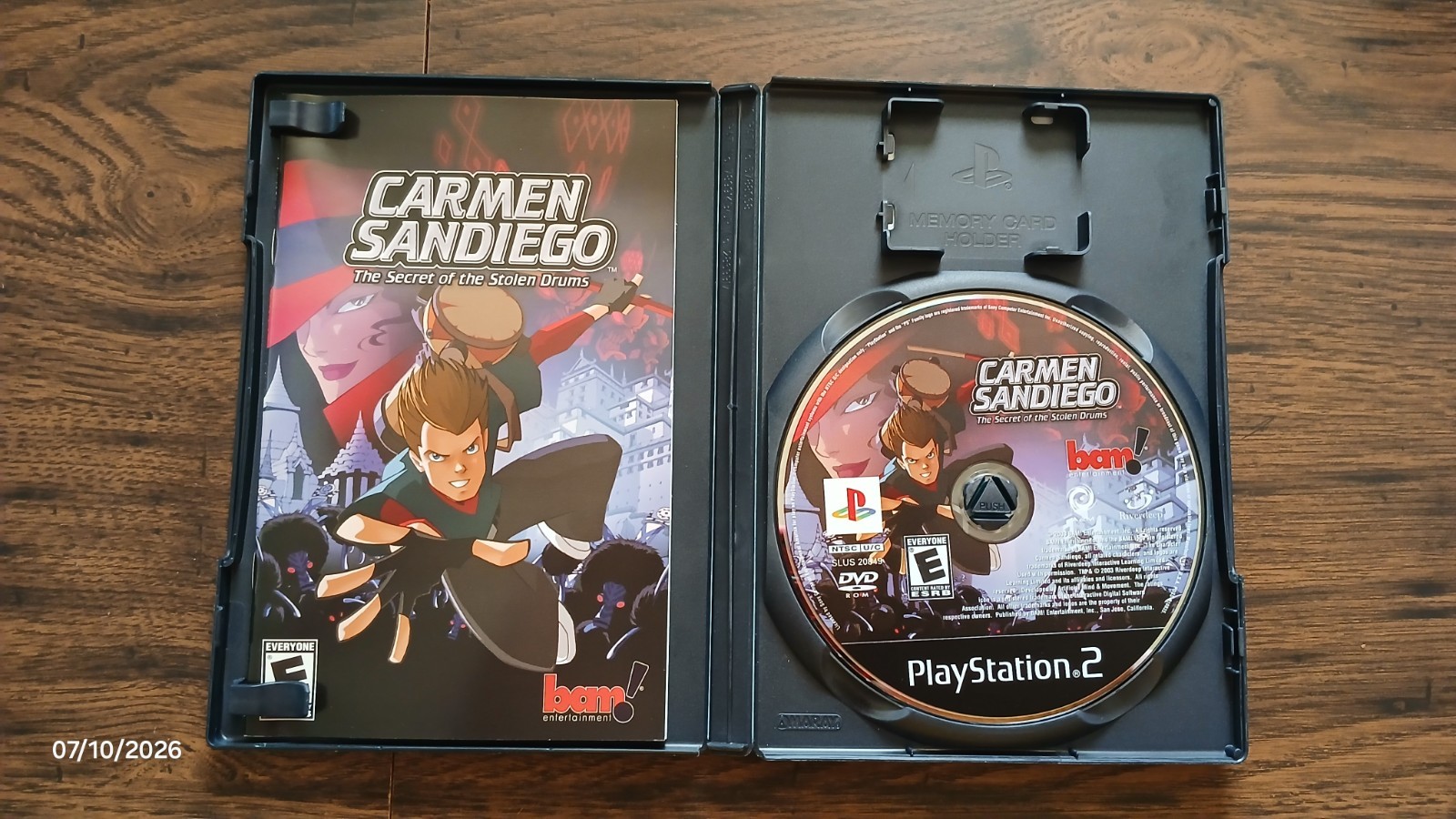 Carmen Sandiego The Secret Of The Stone Drums PS2 2003 CIB Excellent Condition