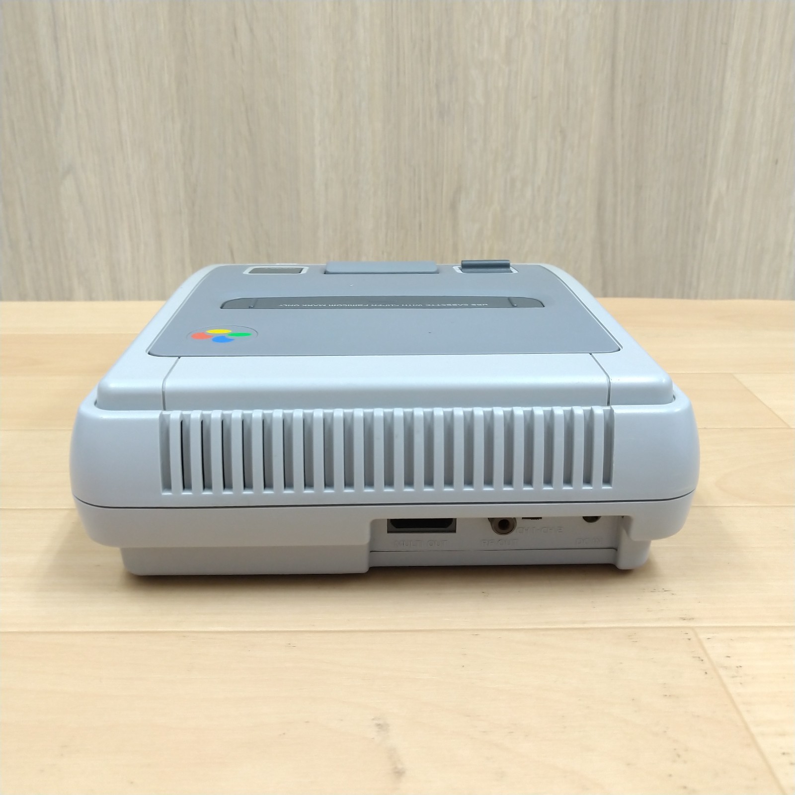 Nintendo Super Famicom Console Japan with Super Mario Storage Case &6 Games SNES