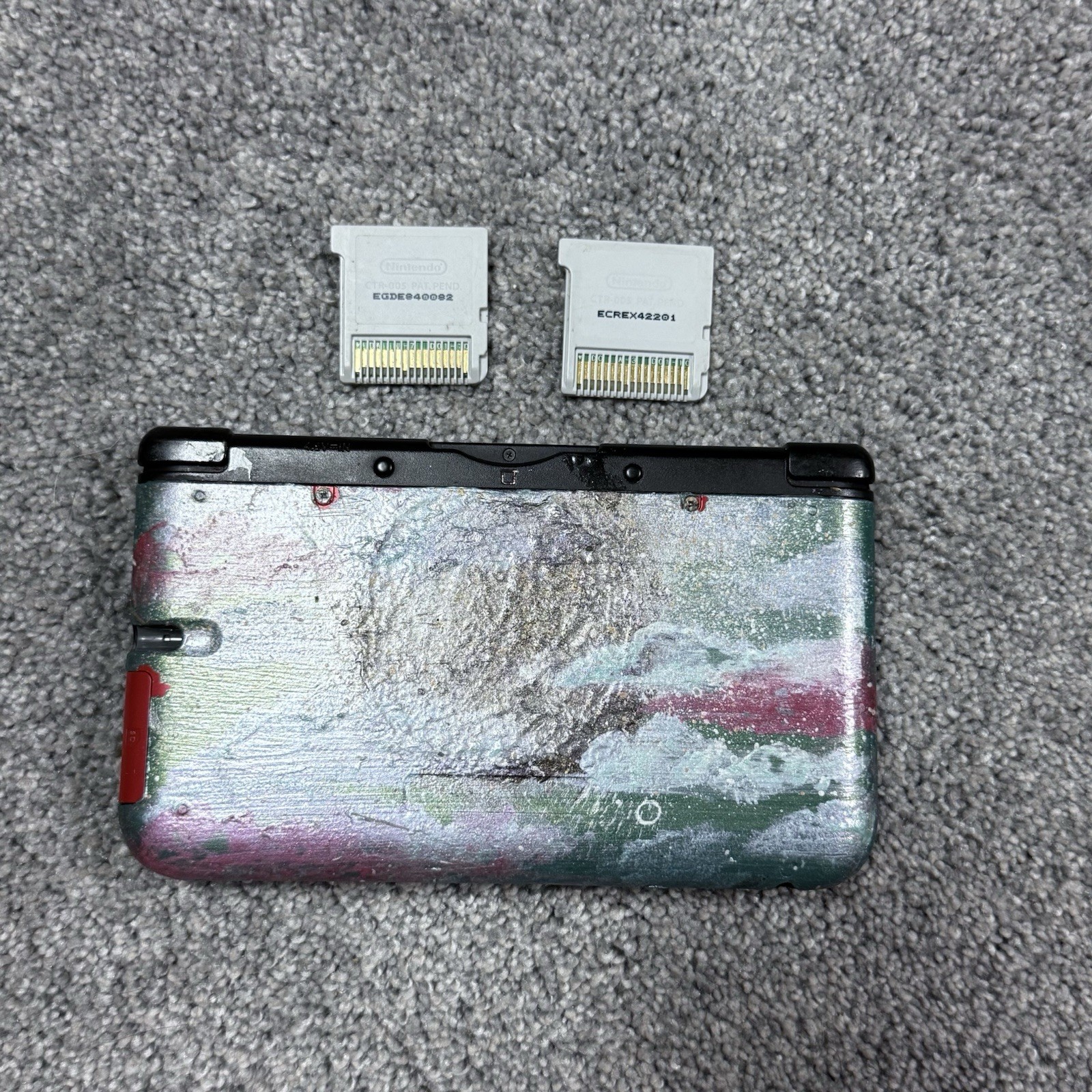 Nintendo 3DS XL Red Black Handheld Console+Animal Crossing & Pokémon Omega Ruby