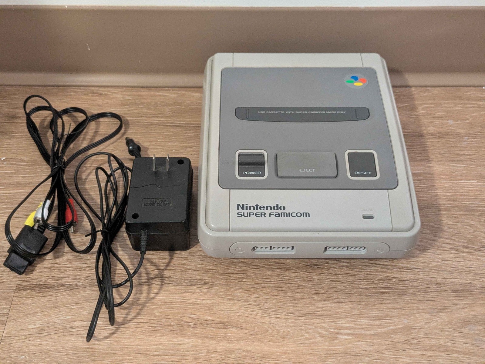 Nintendo Super Famicom SHVC-001 Working Console Only (w/ Power & Video Cable)