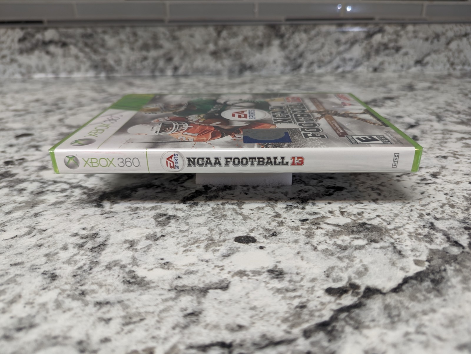 NCAA Football 13 (Microsoft Xbox 360, 2012) Brand New Sealed