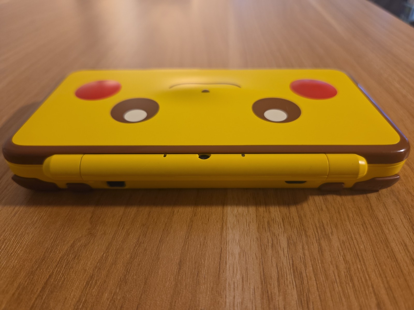 Nintendo 2DS LL XL Pikachu Edition Console Excellent Condition