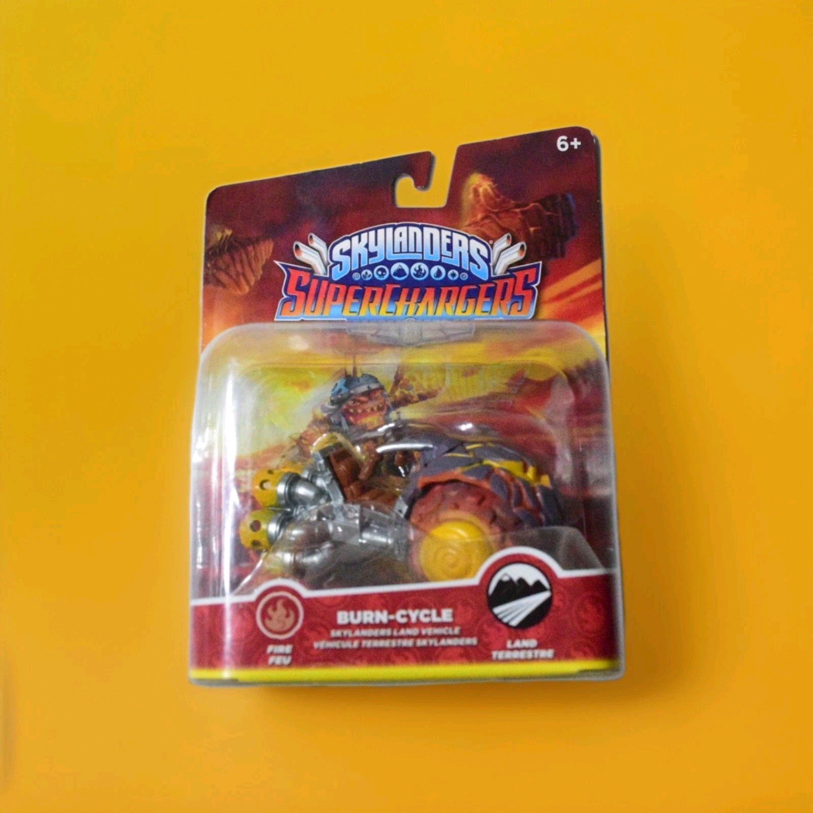 Skylanders Superchargers : Burn-Cycle Vehicle : Land Terrestre : Skylanders :..