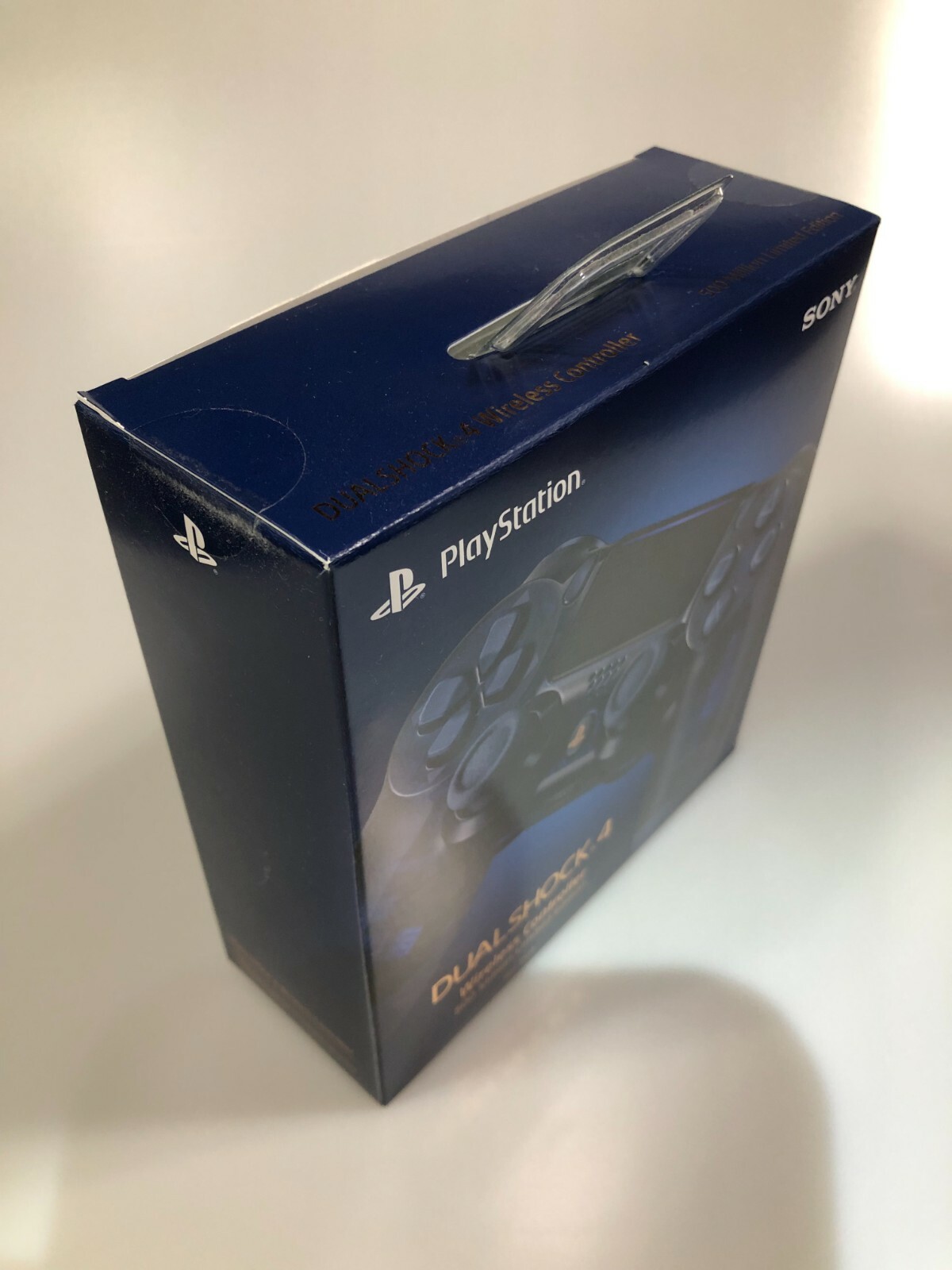 Sony 500 Million Limited Edition Gold Wireless Headset and Controller – NEW