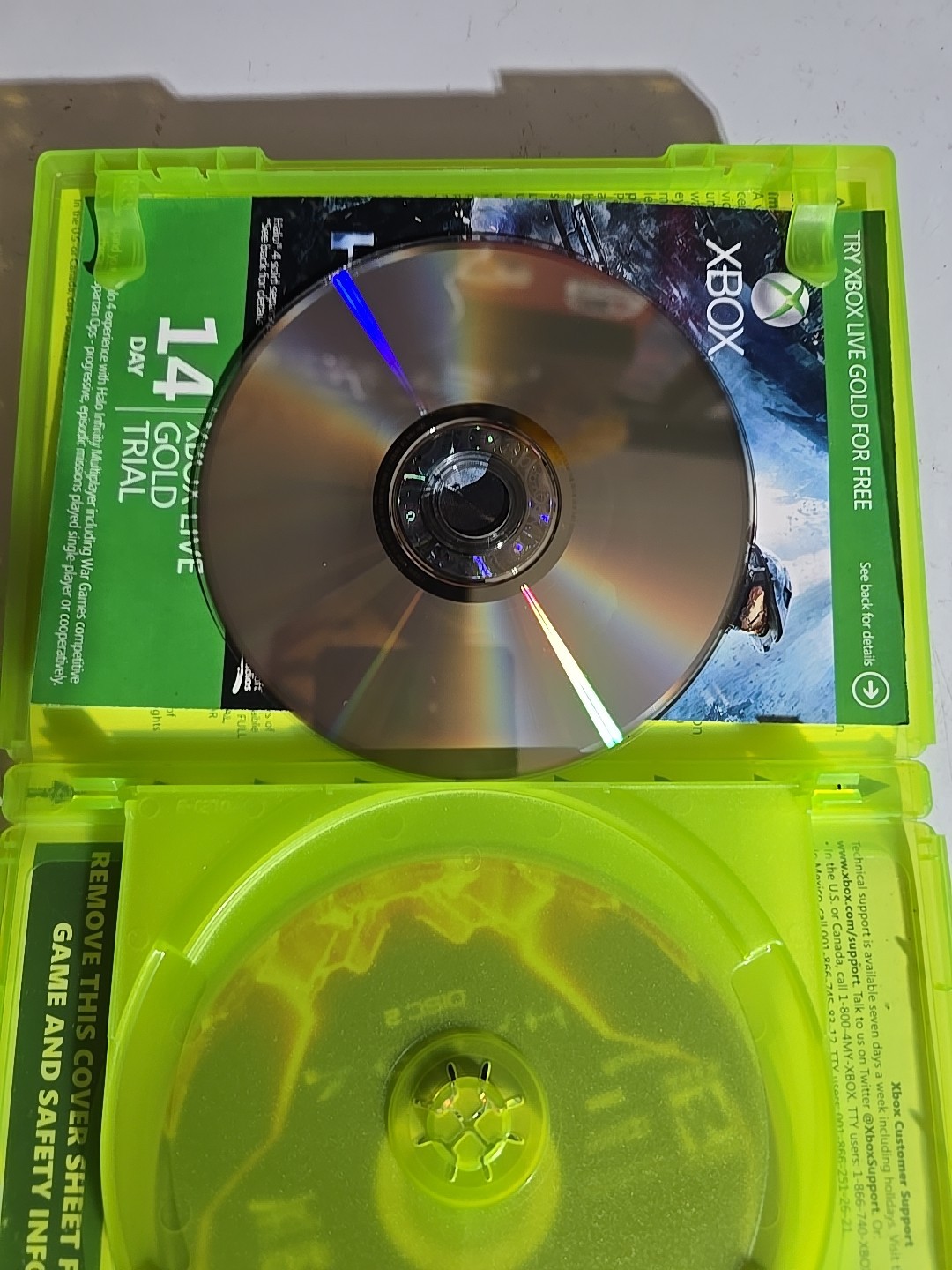 Halo 4 (Microsoft Xbox 360, 2012)