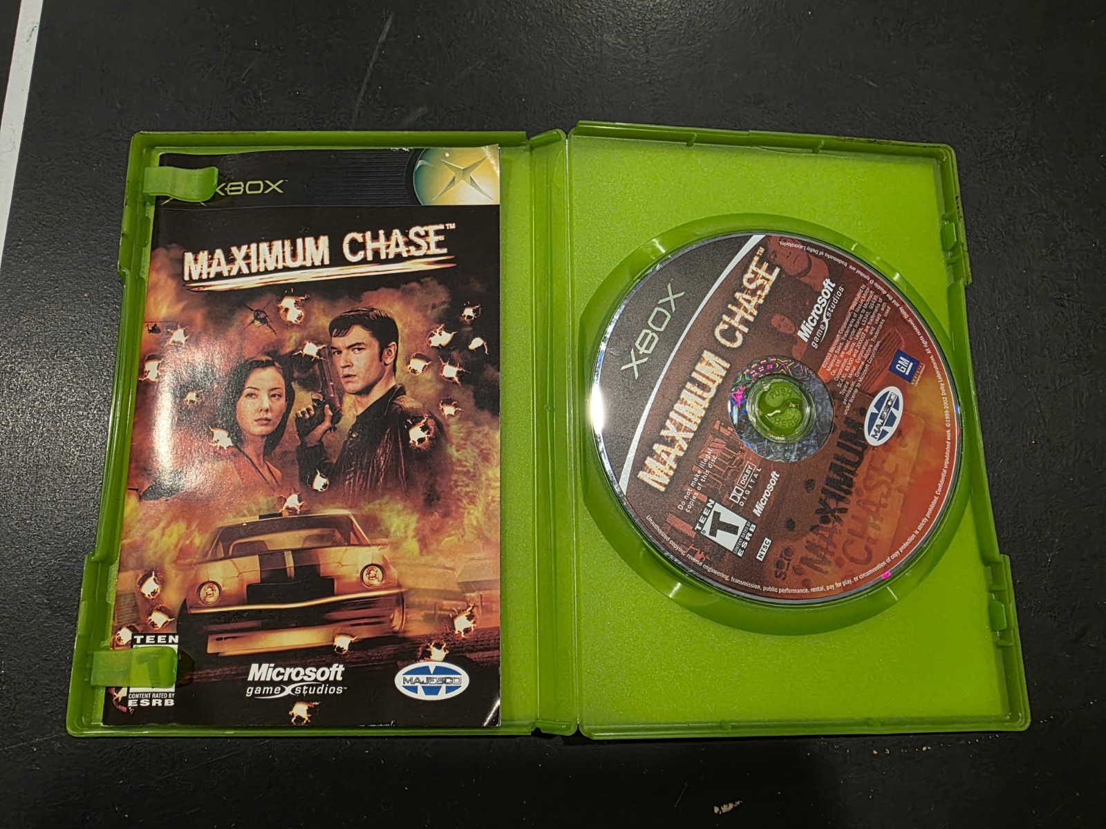 Maximum Chase (Microsoft Xbox, 2003) Complete and Tested.