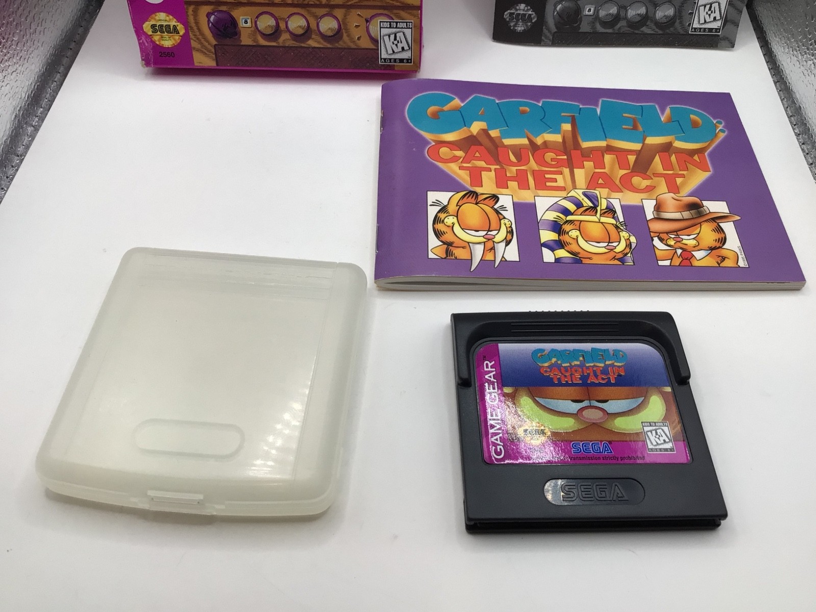 Garfield Caught in the Act Sega Game Gear Complete W/ HTF Comic Manual CIB Wear