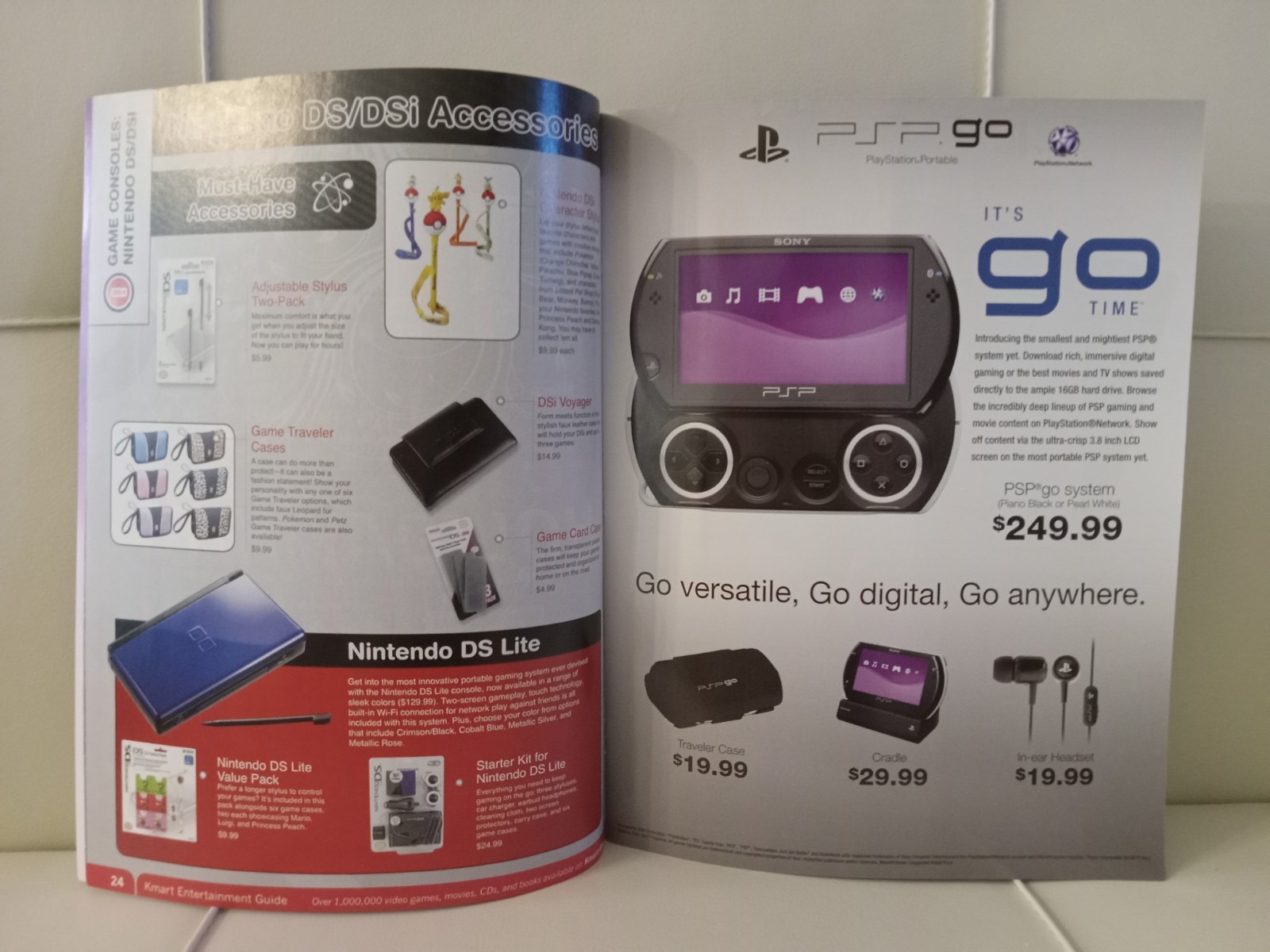 Kmart Entertainment Guide 2009 Gaming Magazine Nintendo PlayStation Xbox