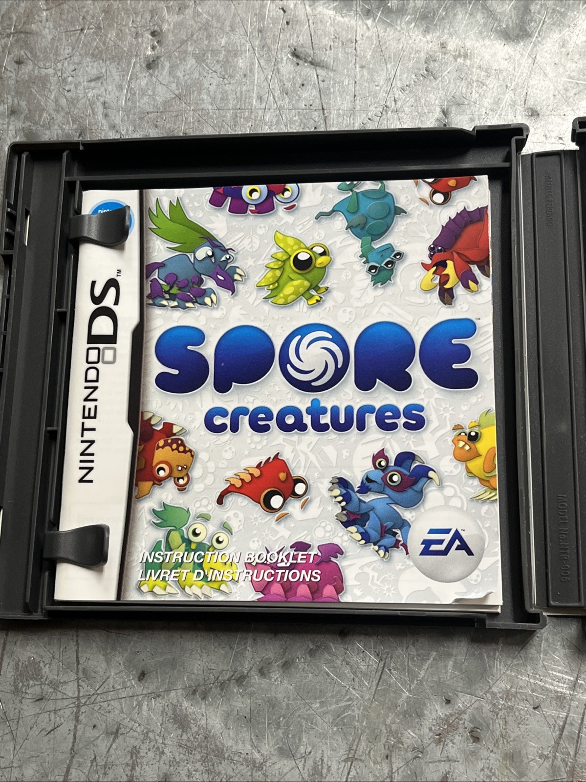 Spore Creatures Nintendo DS Video Game Wi-Fi Creature Creator Evolution Tested