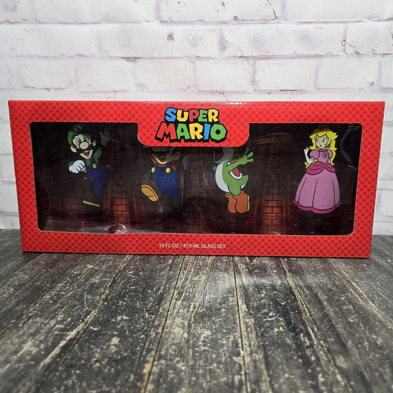 New Super Mario Bros Collectible 4pcs Glass Set 16 FL OZ
