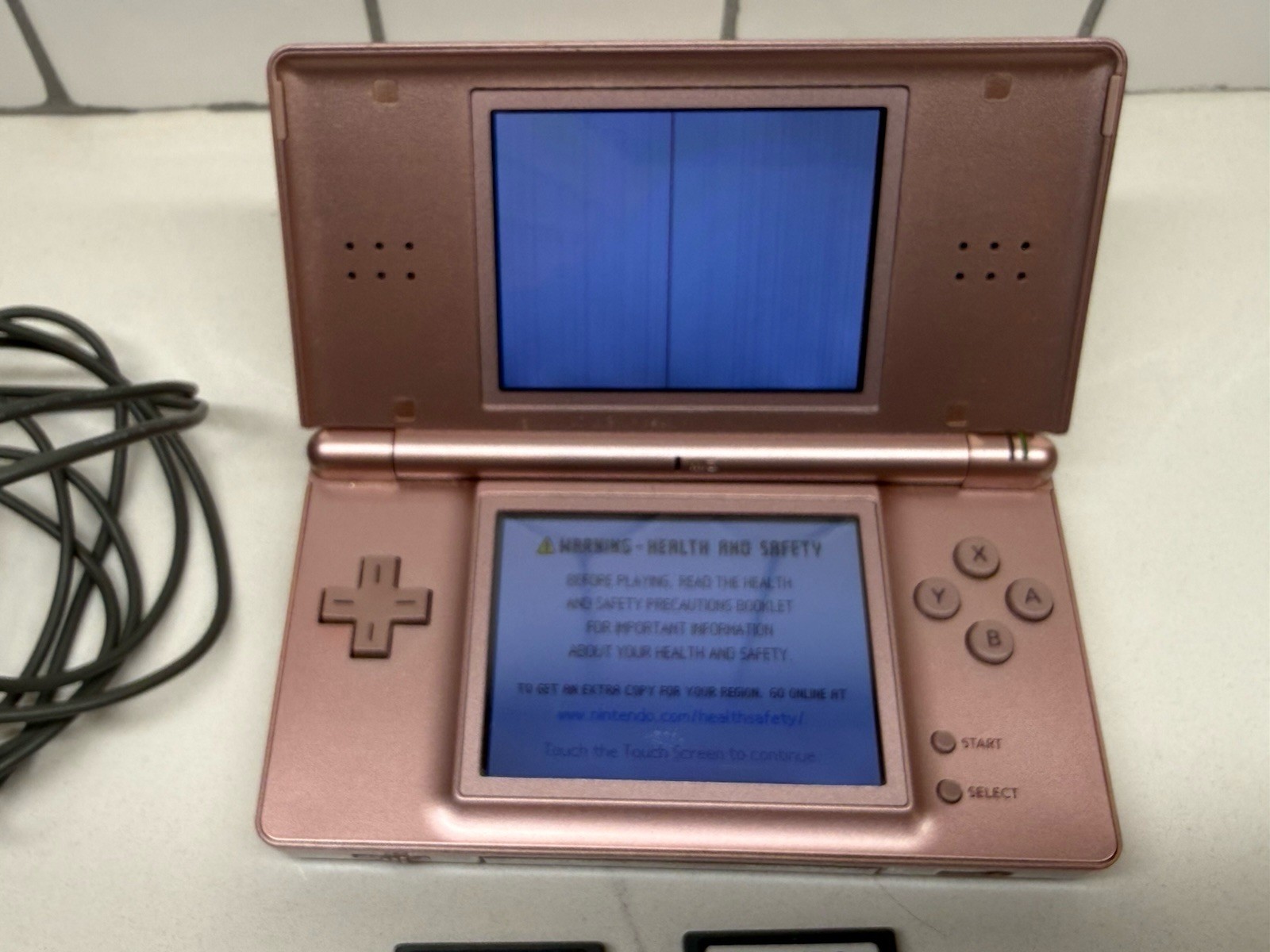 Nintendo DS Lite Handheld Console Metallic Rose W/ Charger + 2 Games FOR PARTS