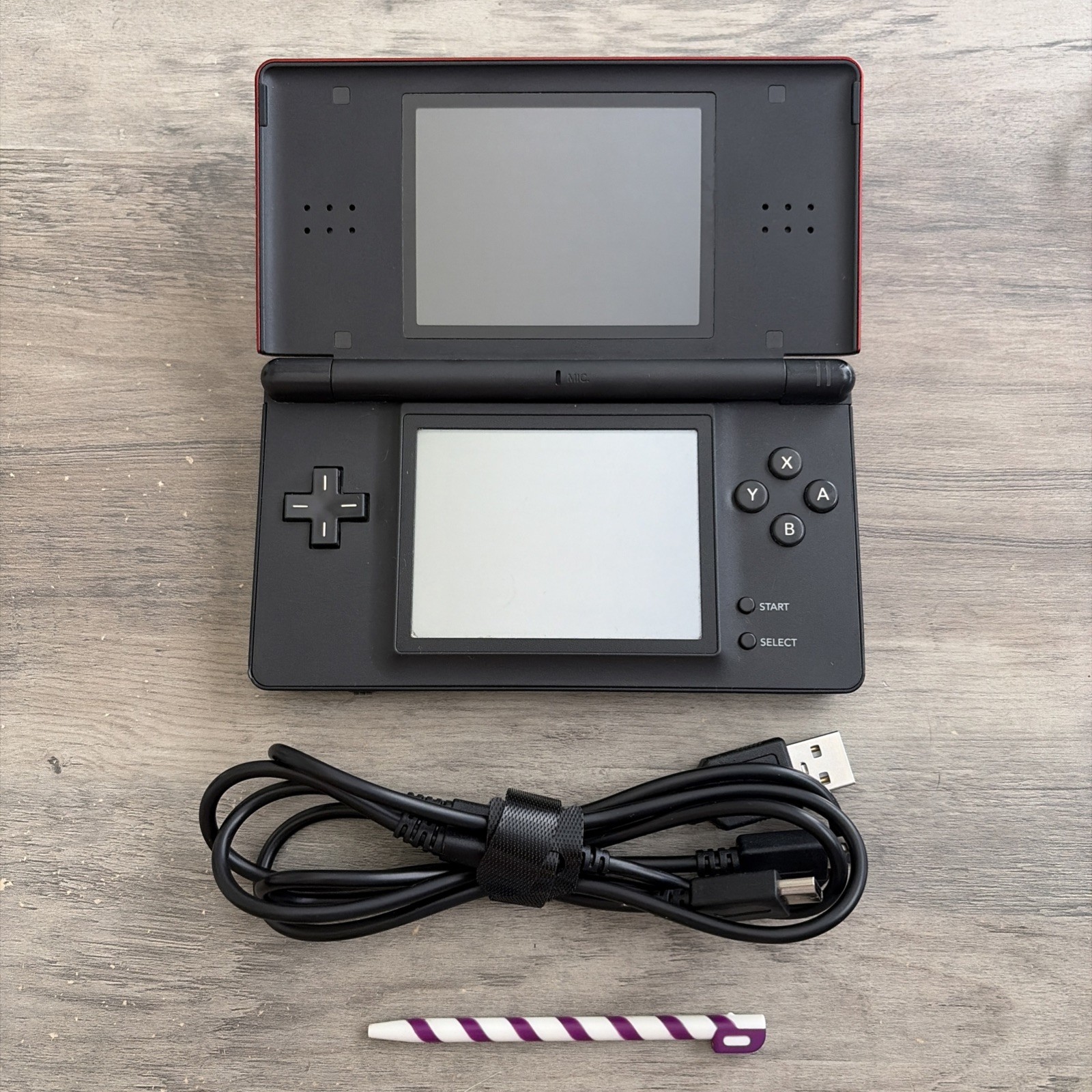 Nintendo DS Lite USG-001 Red/Black Handheld Console w/ Stylus, Charger