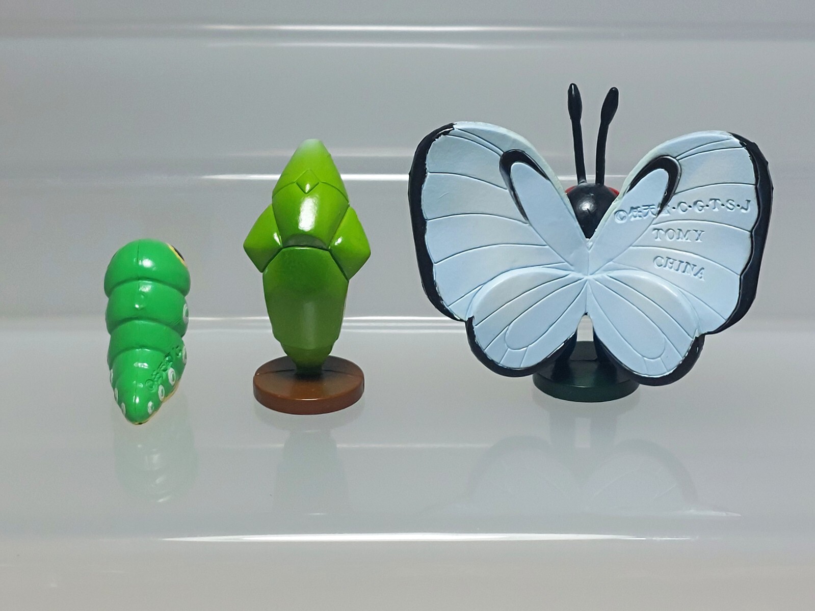 Pokemon Figure Butterfree Metapod MC Tomy & Caterpie Stamp Banpresto 0.9-1.9in