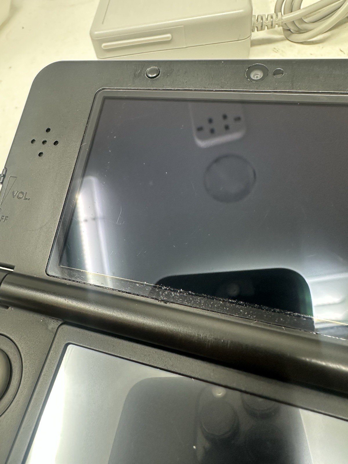 New Nintendo 3DS Mario Edition Black Friday Edition US Model W Charger