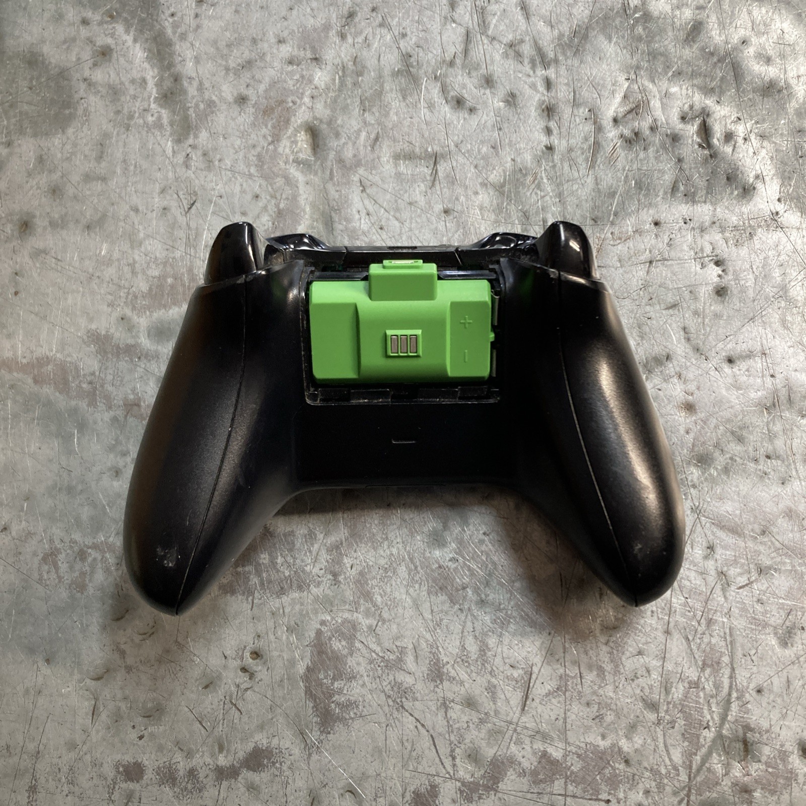 Xbox One Wireless Controller | 1537 | **READ DESCRIPTION** | FREE SHIPPING!