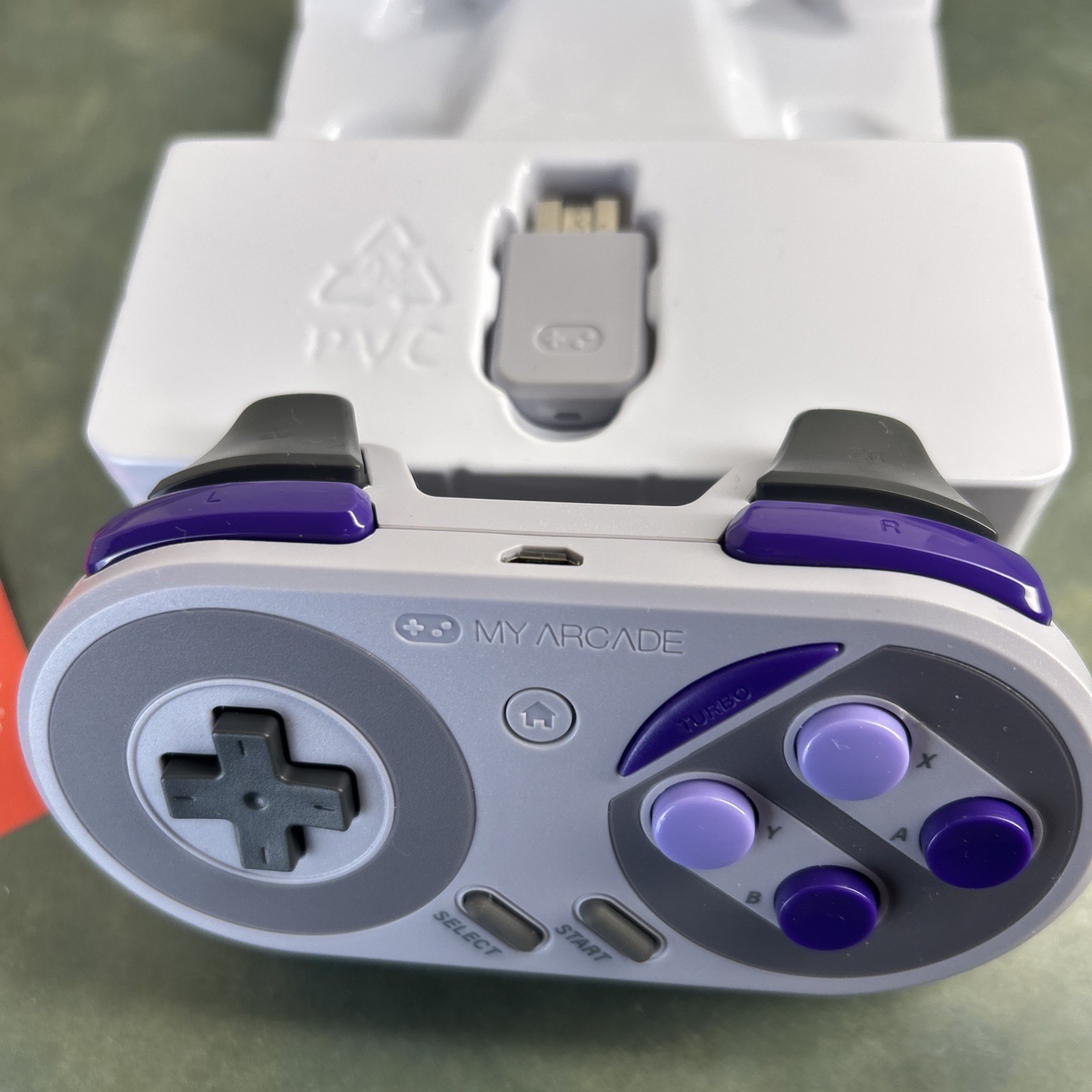 Nintendo SNES Classic Mini CLV-201 21 Built-In Games OEM Controller + Wireless