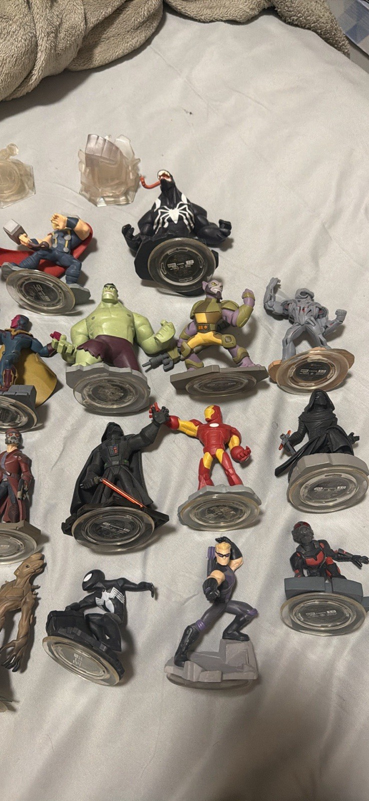 Disney Infinity Mixed Lot Figures Yoda Hulk Groot Han Solo Captain America