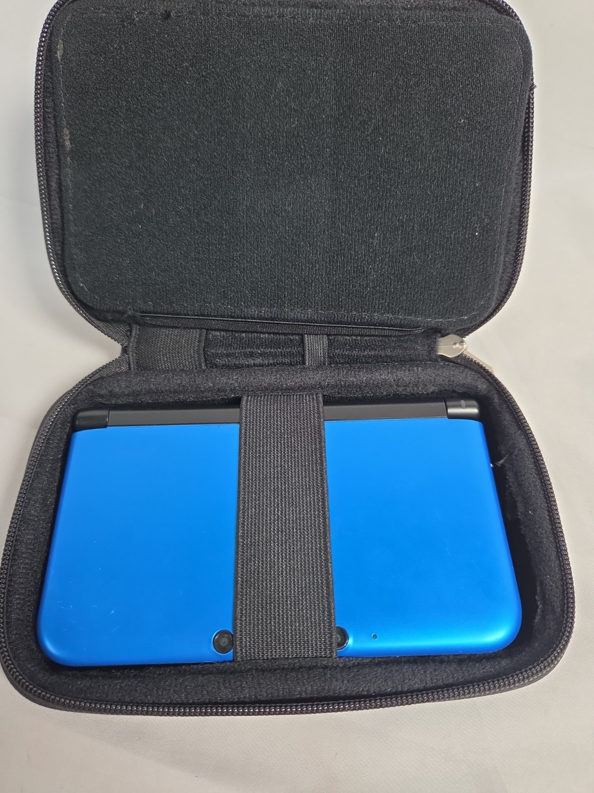 Nintendo 3DS XL Handheld System – Blue, 2 Games, 4 GB SD Card