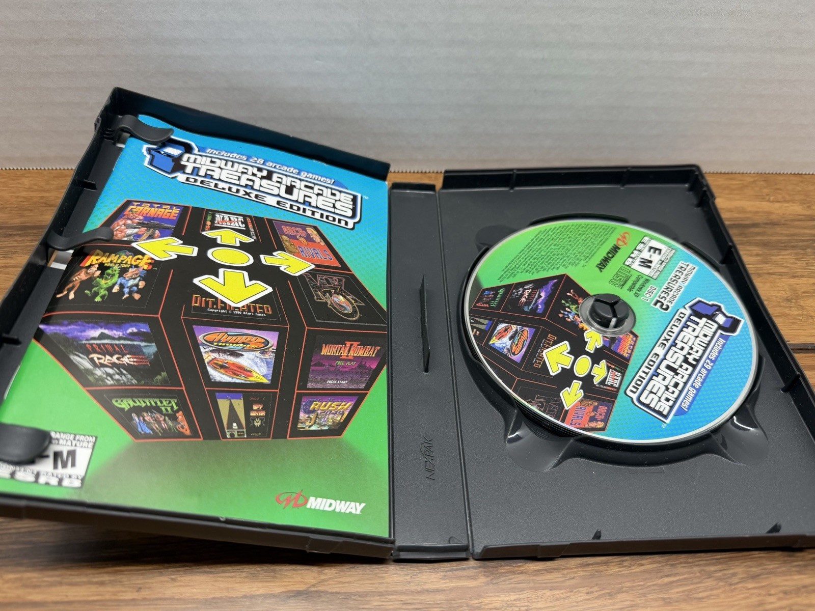 Midway Arcade Treasures Deluxe Edition PC CD-ROM 4-Disc SetComplete w/ Manual