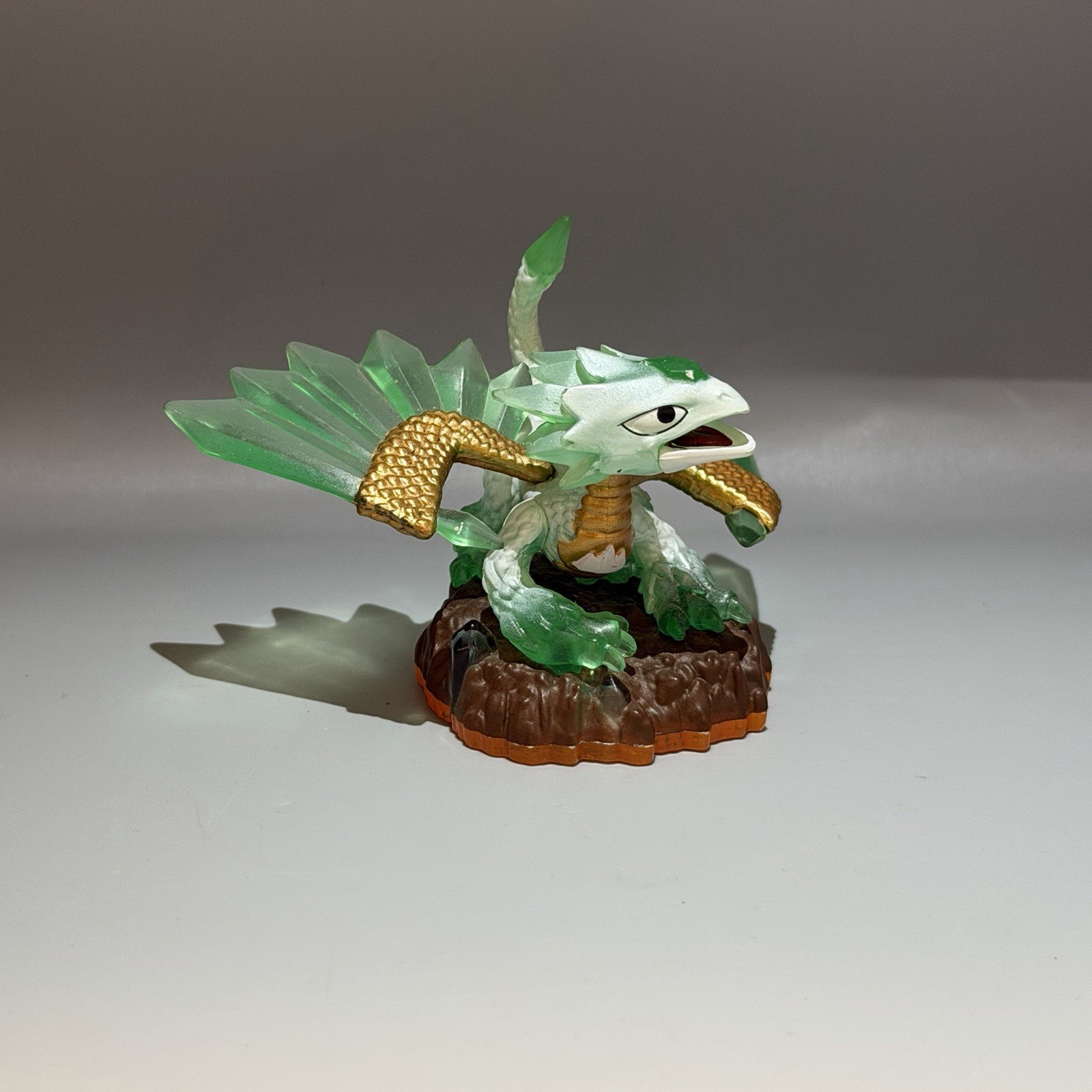 SKYLANDERS GIANTS JADE FLASHWING FIGURE GREEN VARIANT LOOSE