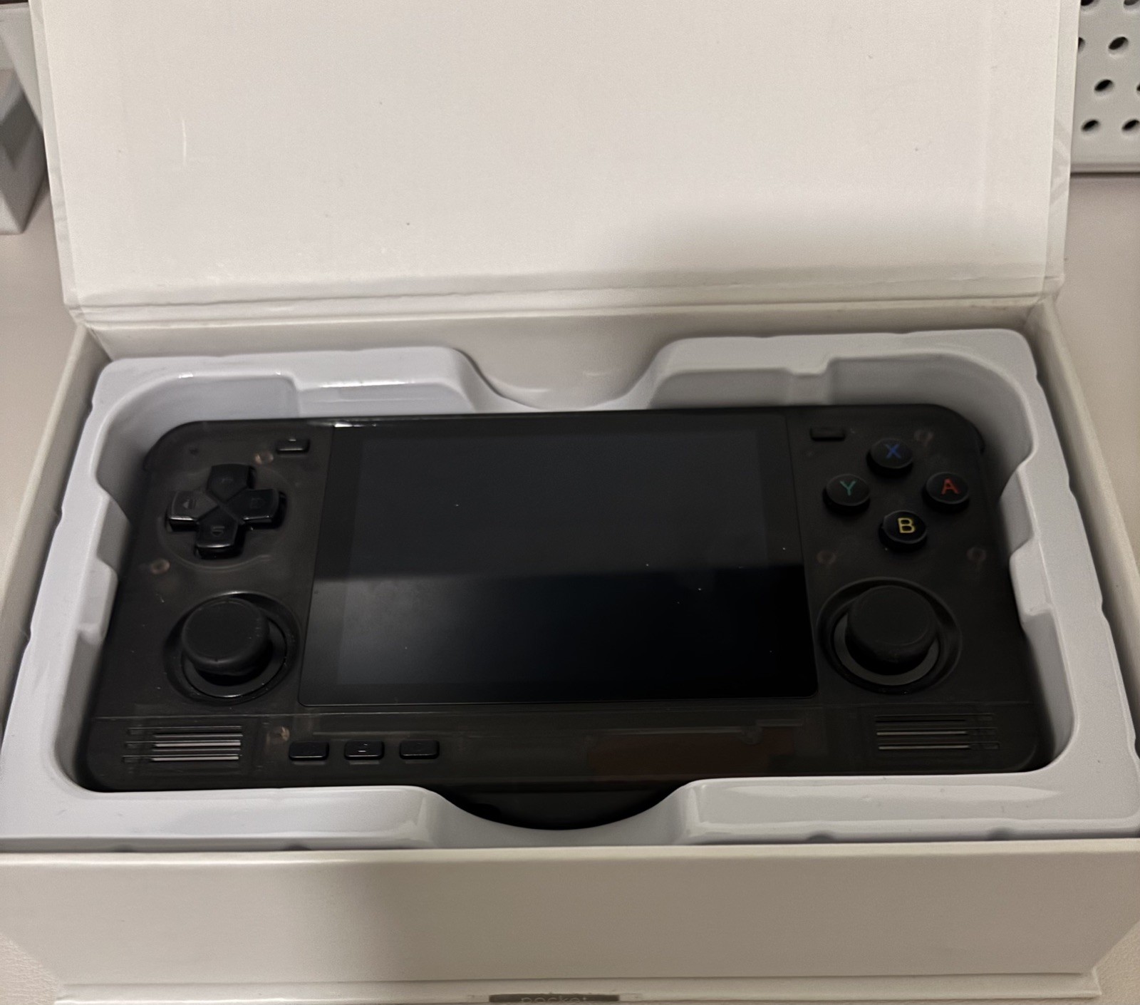 Retroid Pocket 2s Retro Gaming Handheld 4GB RAM, 128 GB Internal Memory