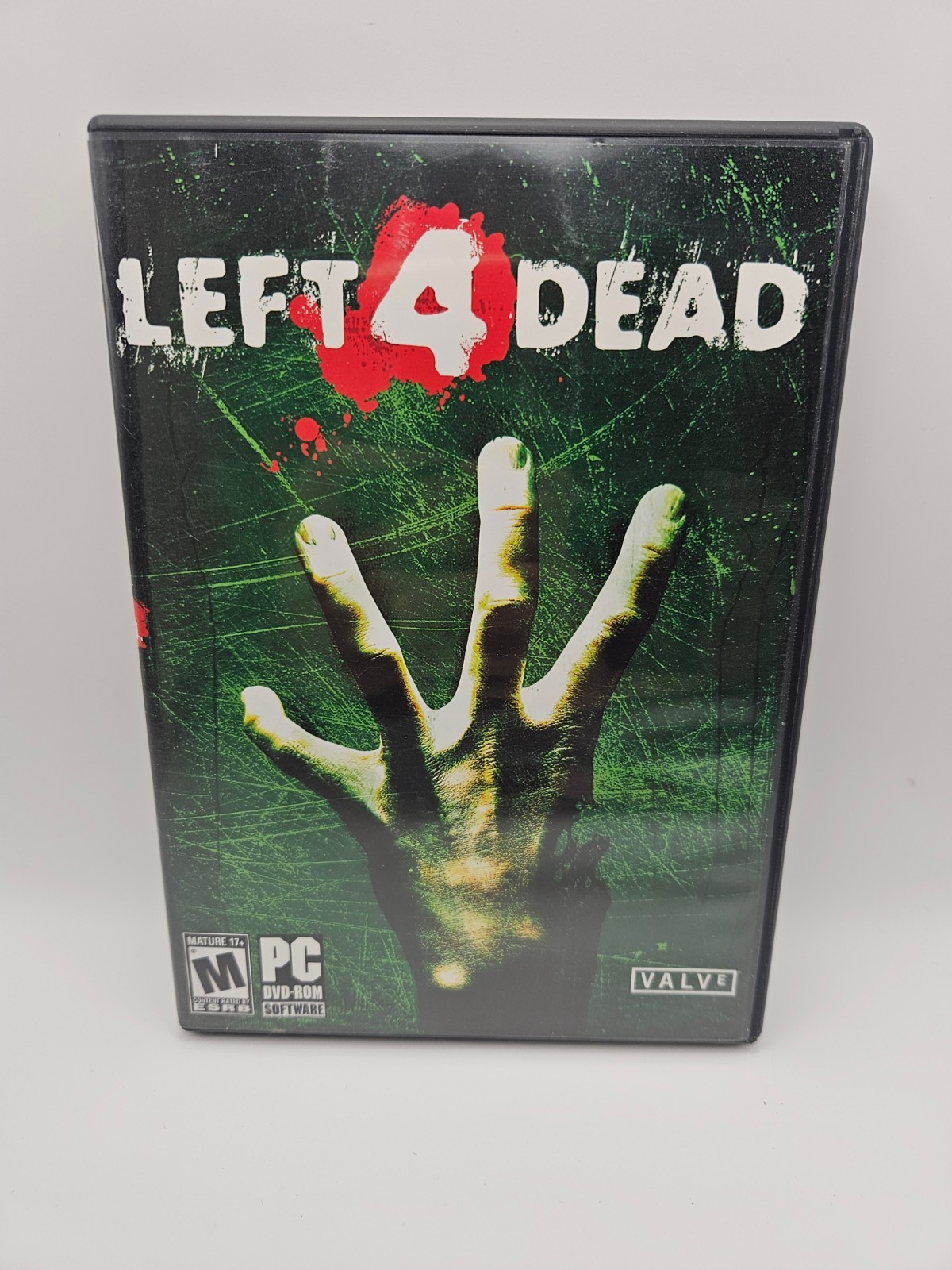 Left 4 Dead Horror Zombie PC CD-ROM Video Game By Valve Corporation 2008