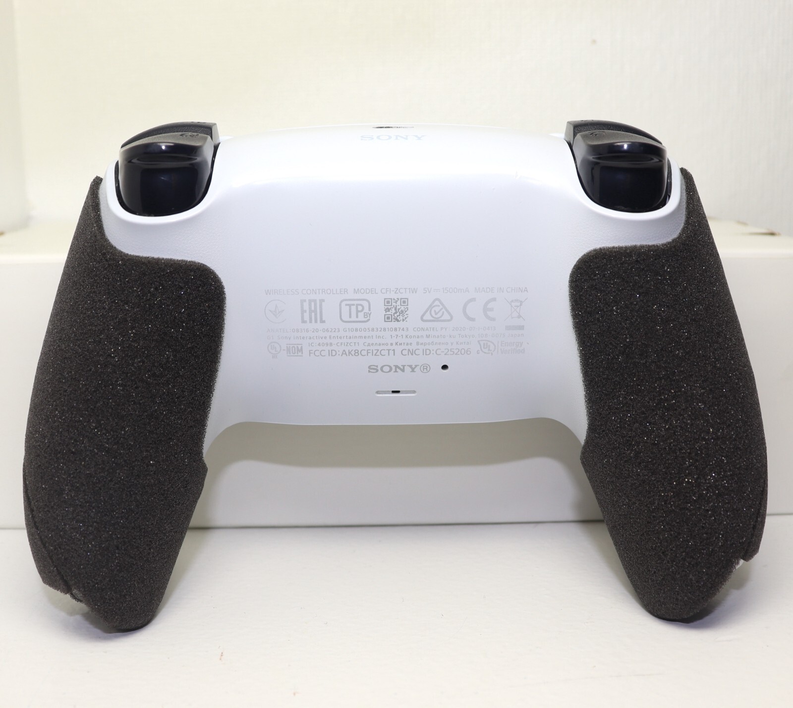 PS5 Controller Grip 100% Sweat Absorbent 1Pack (PS5 CONTROLLER NOT INCLUDED)