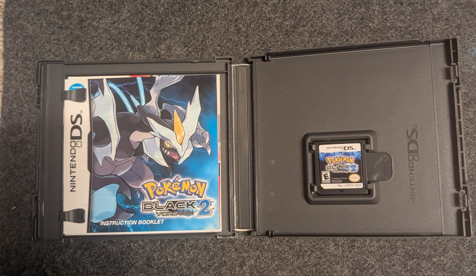 Pokemon Black Version 2 (Nintendo DS) Complete In Box CIB – Authentic – Tested