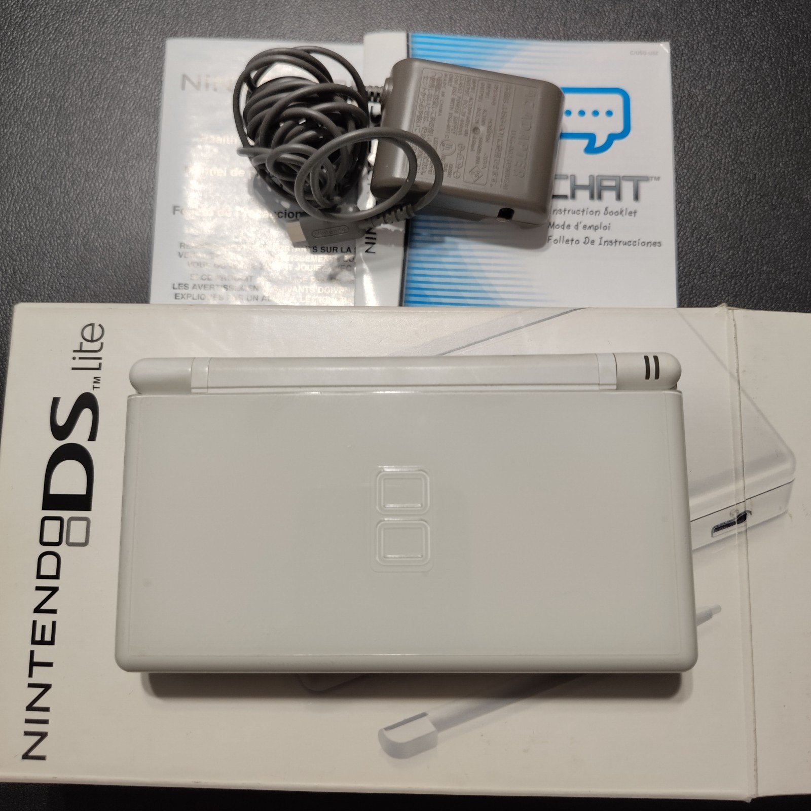 Nintendo DS Lite Polar White CIB Tested & Working USA / Canada Region