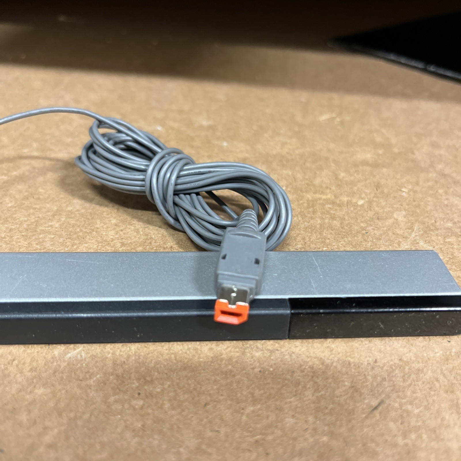 Nintendo Wii OEM Sensor Bar Wired Official RVL-014 For Wii And Wii U Very Good