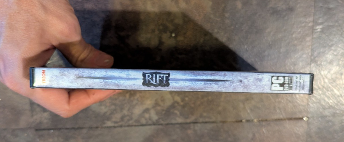 Rift PC 2011 Windows 7 Brand New Factory Sealed Torn Wrap Fast Shipping