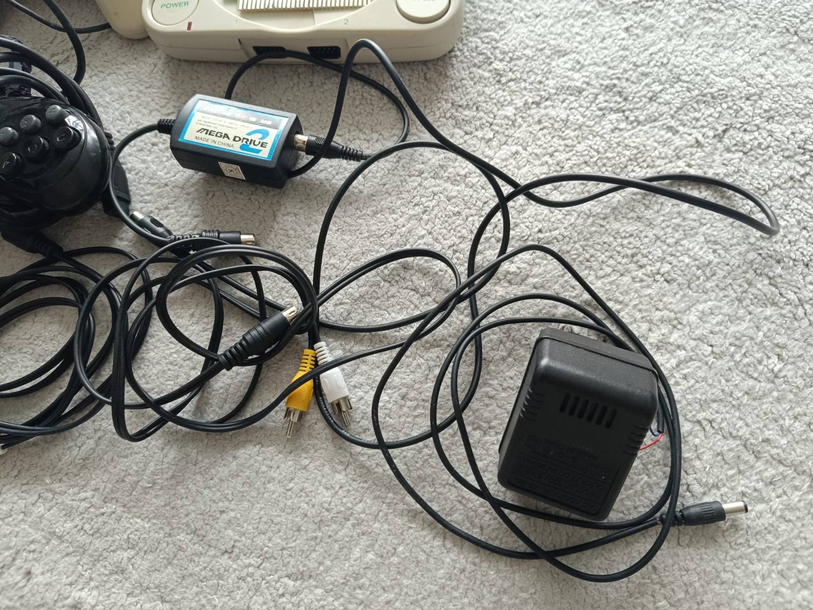 Set of consoles Sega Mega Drive 2.Full set.Cartridge Mortal Kombat 3.Working