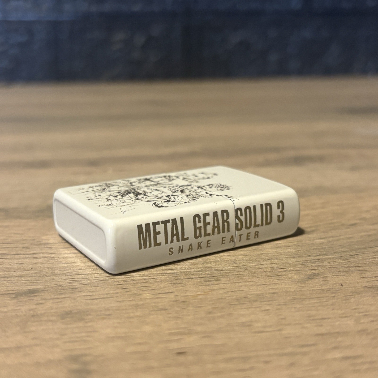 Metal Gear Solid 3 Snake Eater – Engraved White Flip Lighter In Gift Tin