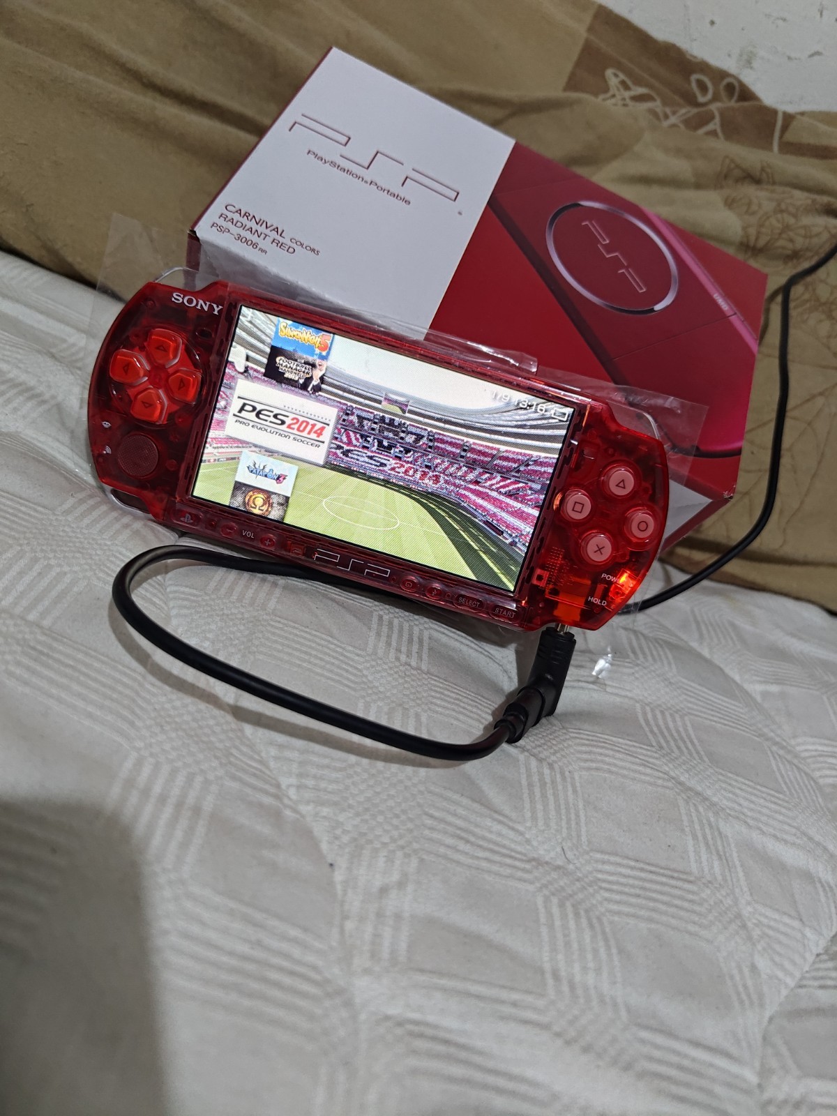 Sony PSP 3000 transparent red with 32 GB games USB-C adapter