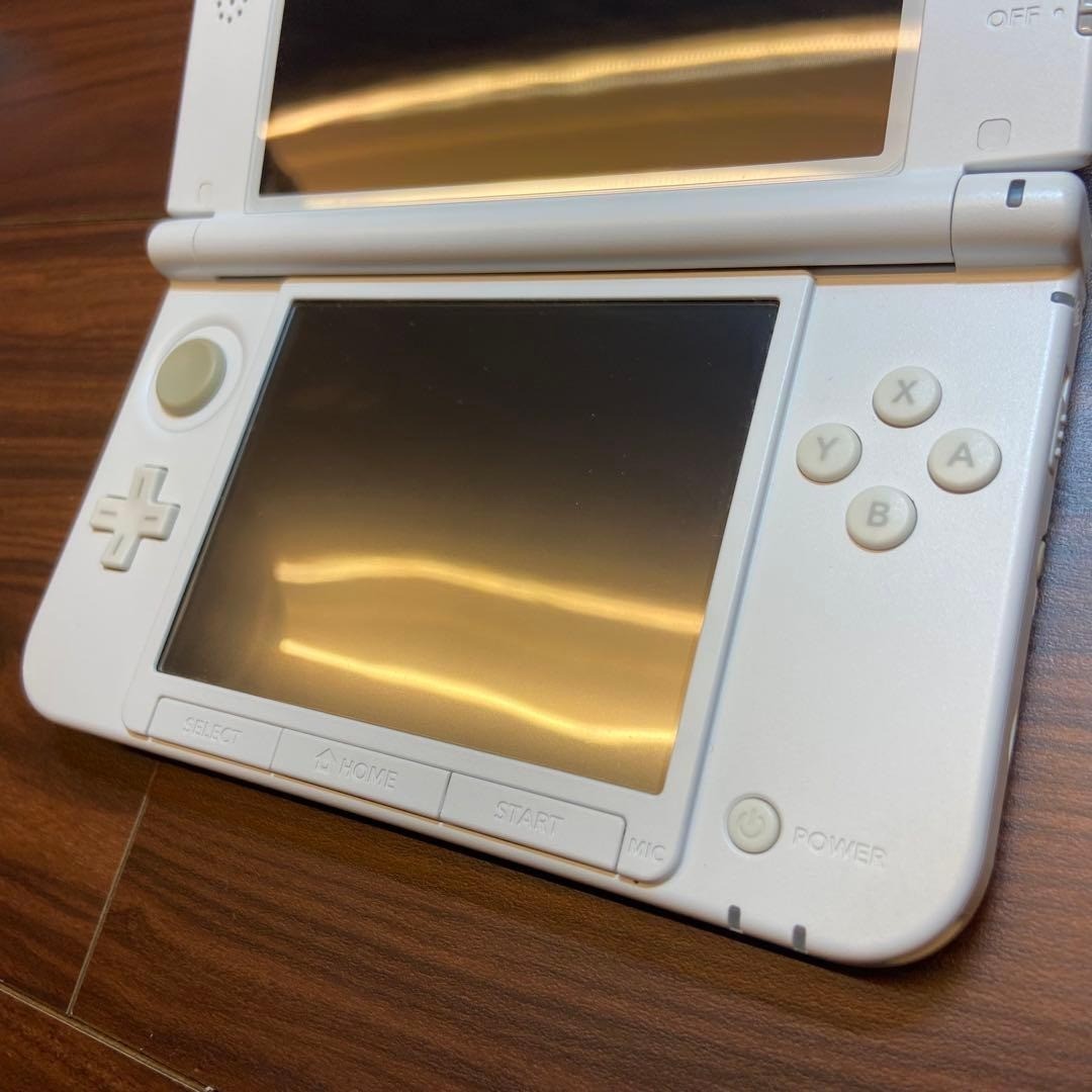 Nintendo 3DSLL White 4668 From Japanc