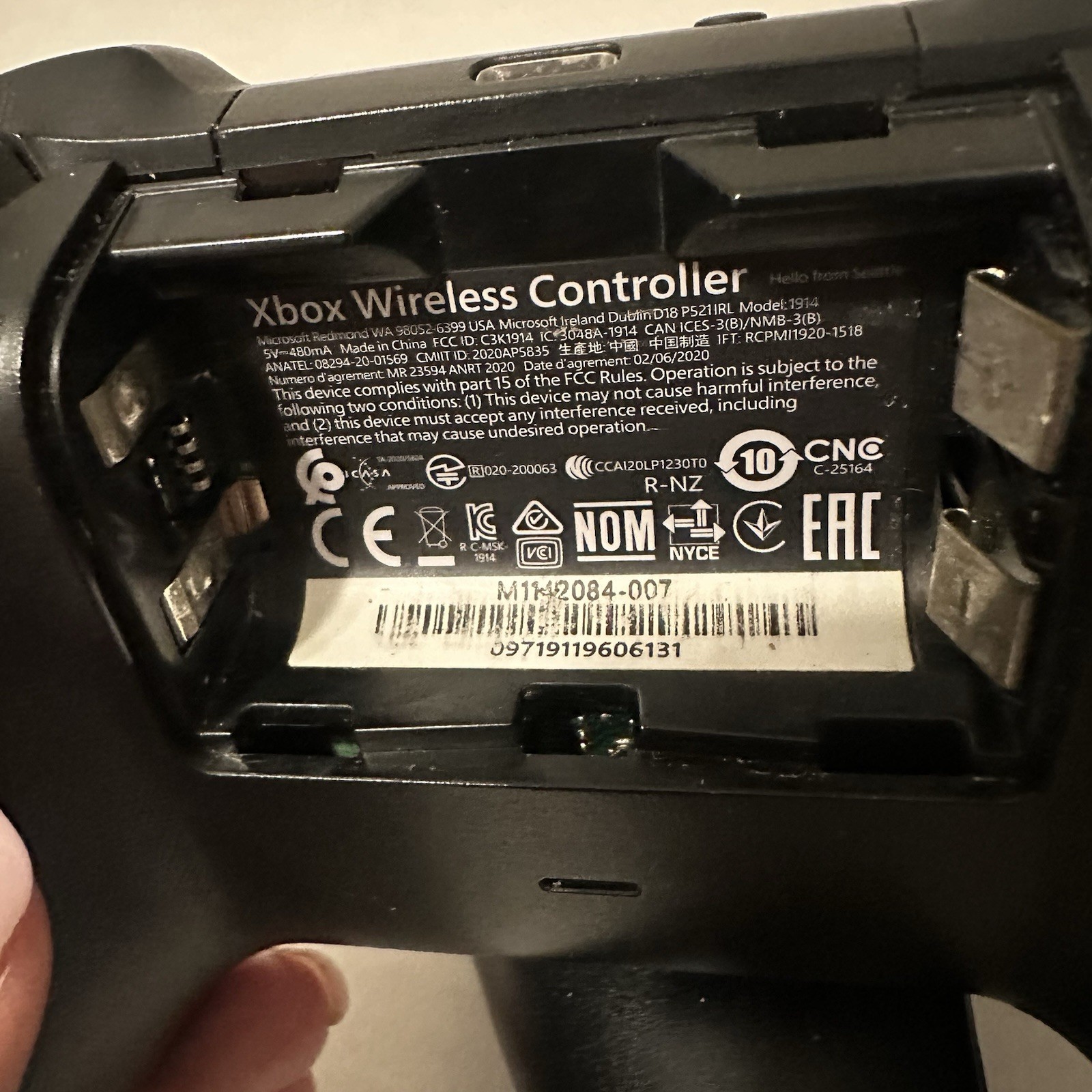 Lot Of 2 Microsoft Xbox Wireless Controller Black Model 1914 No Battery Covers