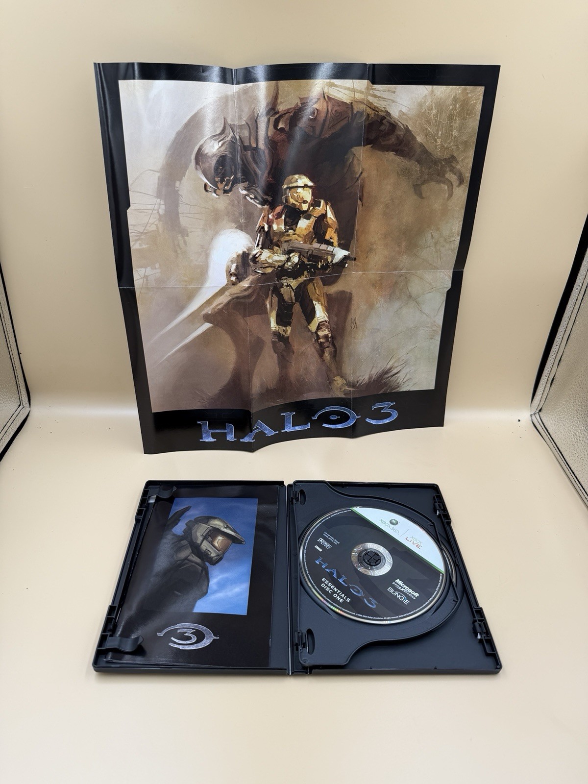 Halo 3 Legendary Edition Xbox 360 Master Chief Helmet Stand Box *Missing game*
