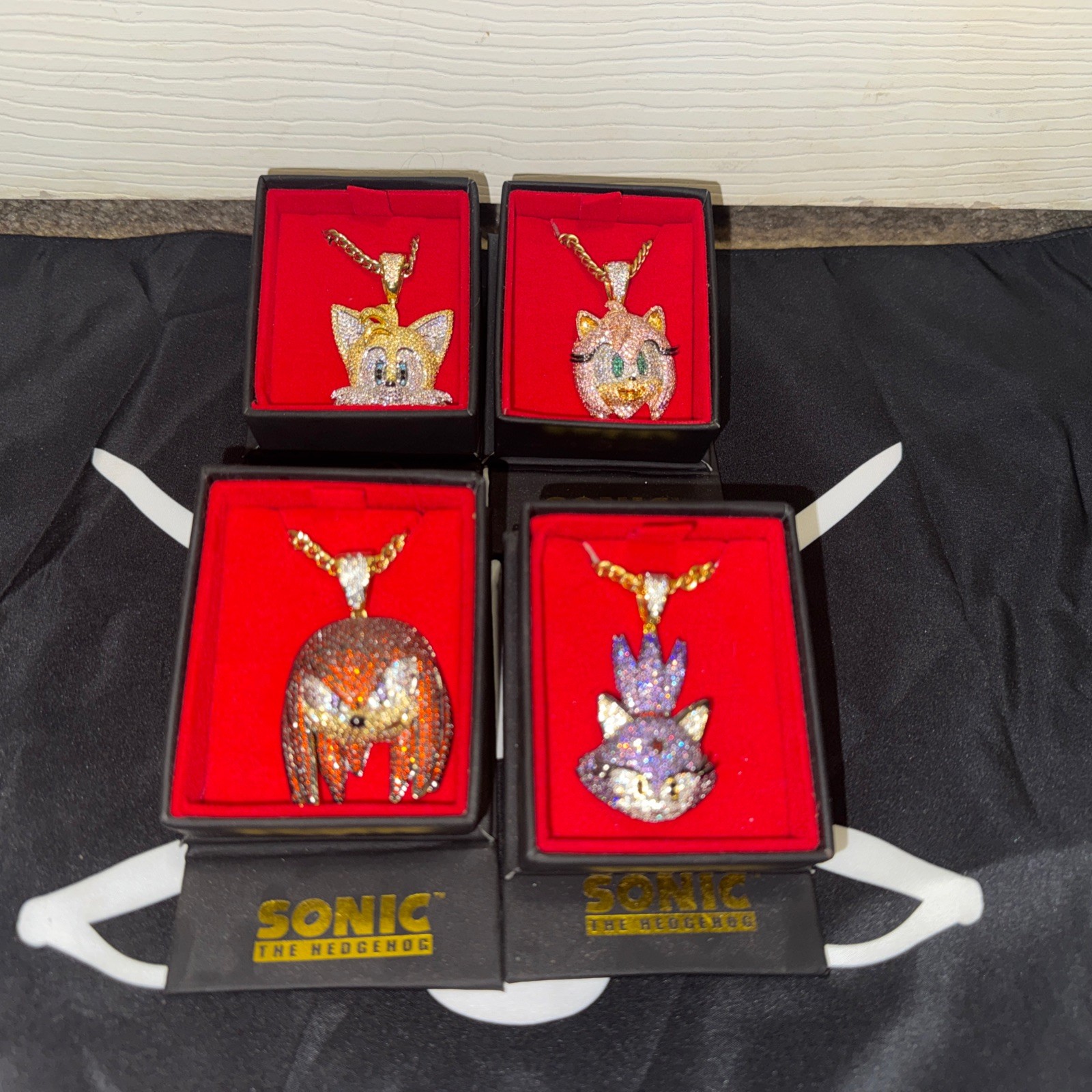 Sonic The Hedgehog King Ice Chain Necklaces Tails, Knuckles, Amy, And Blaze