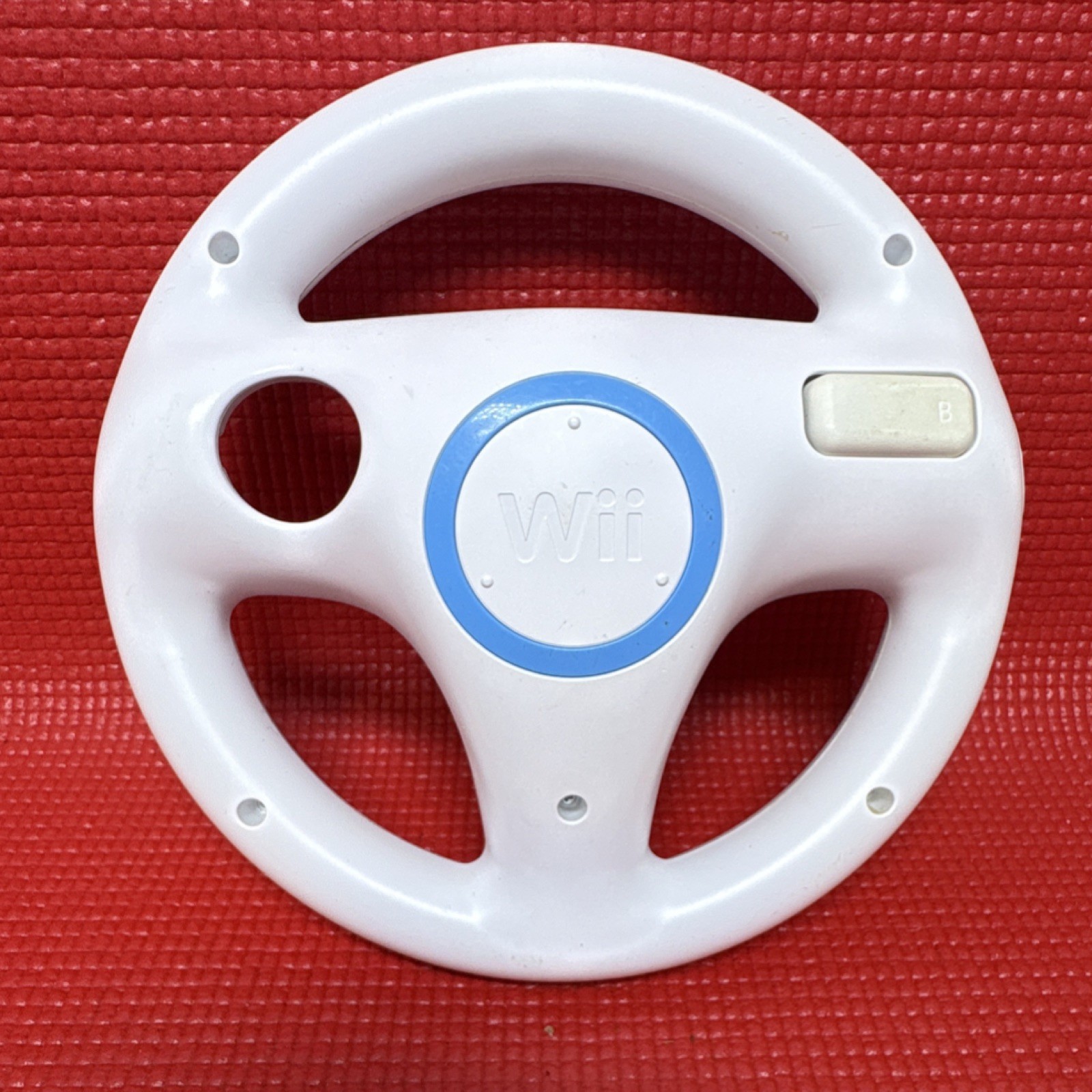 Nintendo Wii Wheel Steering Accessory RVL-024 White Blue B Button Controller